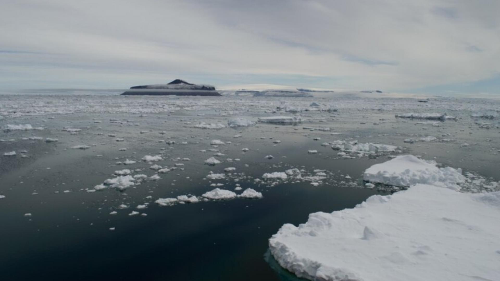 Avertisment! Oceanul Arctic rămâne fără gheață pentru prima dată. Semnalul unei catastrofe climatice istorice