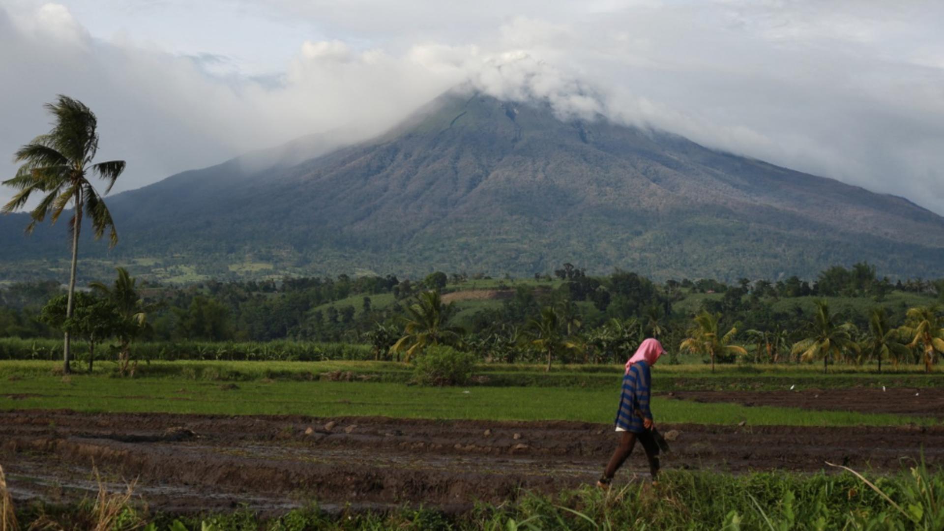 Vulcanul Kanlaon este pe cale să erupă. Foto: Profimedia