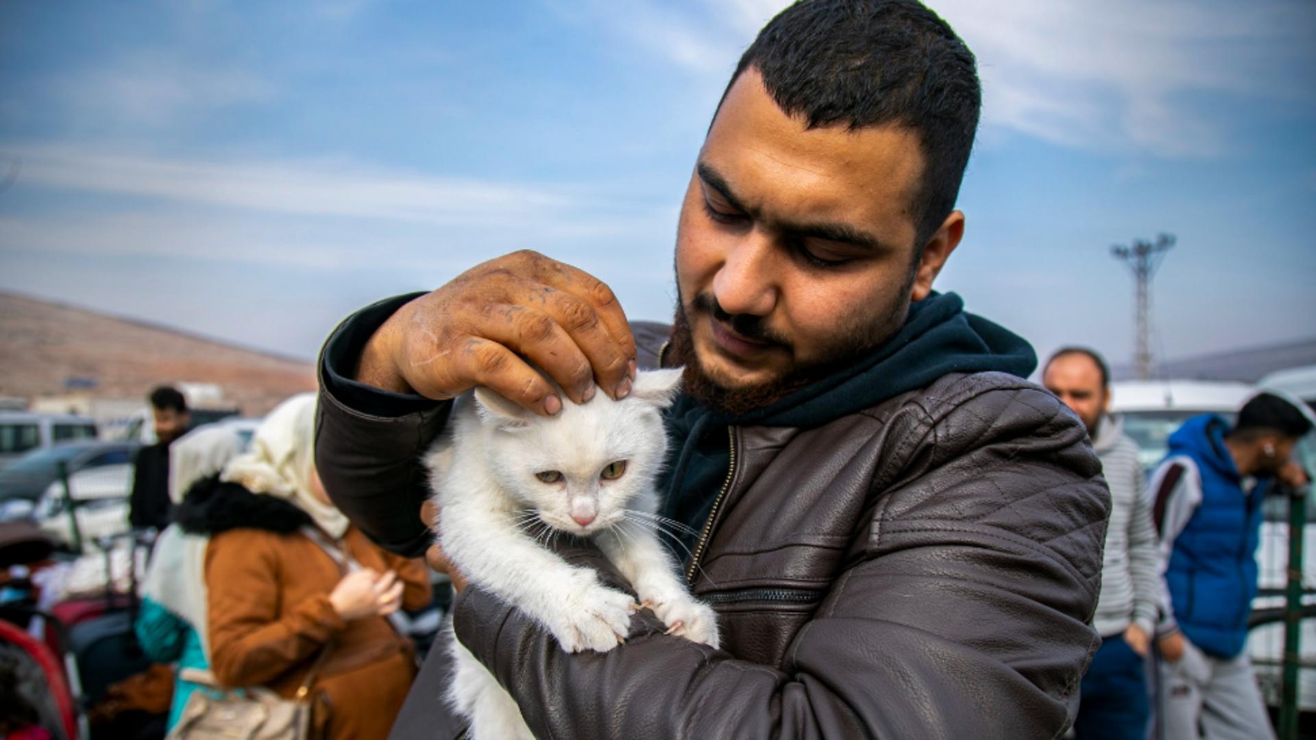 Turcia deschide un punct de trecere la granița cu Siria, după 11 ani / Foto: Profi Media