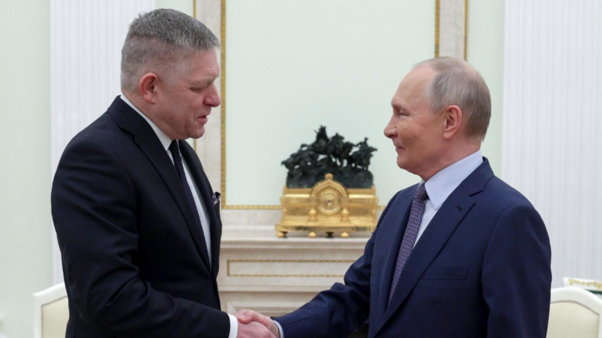 Vladimir Putin și premierul slovac Robert Fico s-au întâlnit la Moscova (Profimedia)