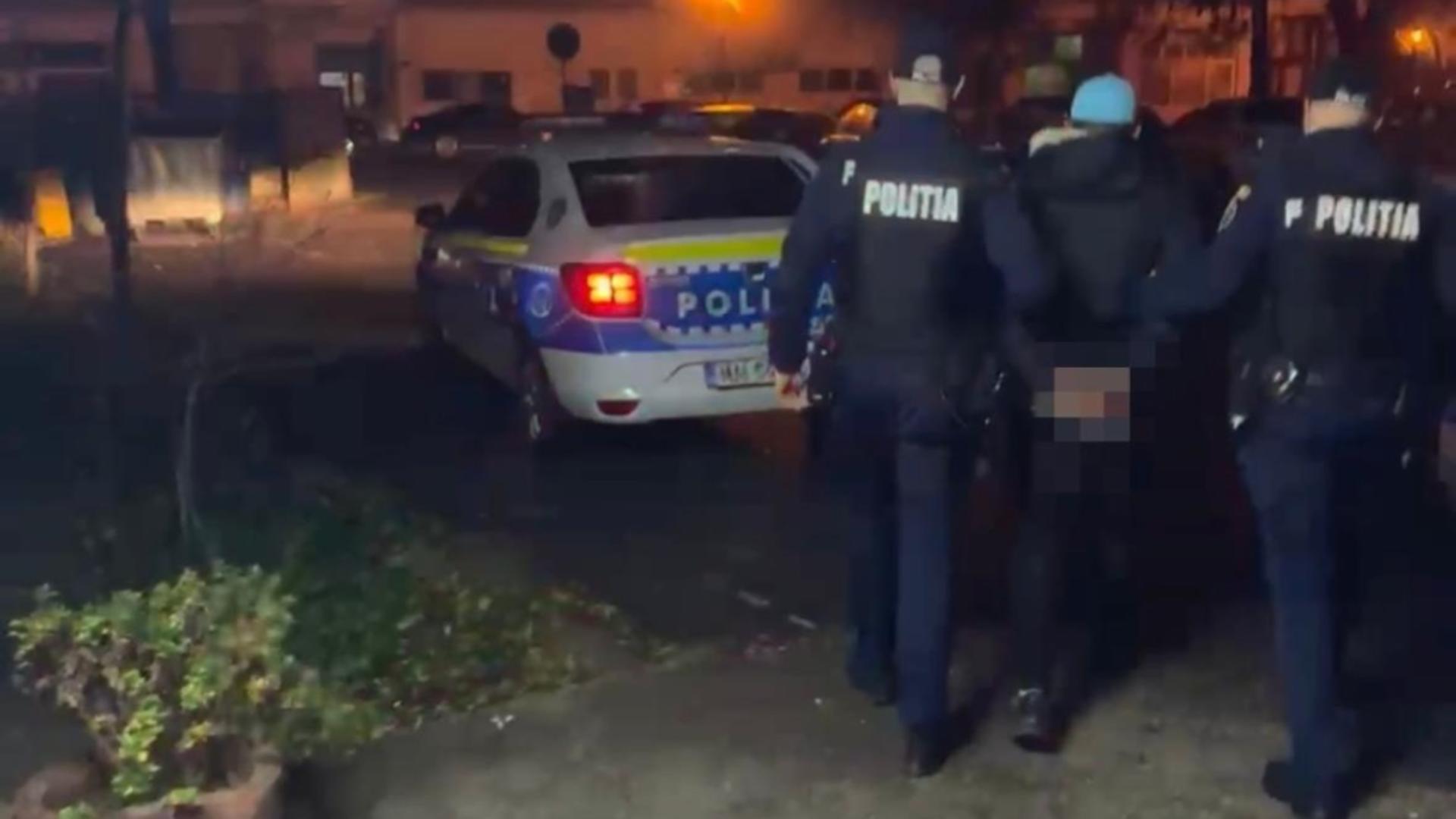 3 persoane, arestate preventiv pentru tentativă de OMOR după ce au bătut crunt o tânără/ Foto: Captură Gazeta de Sud