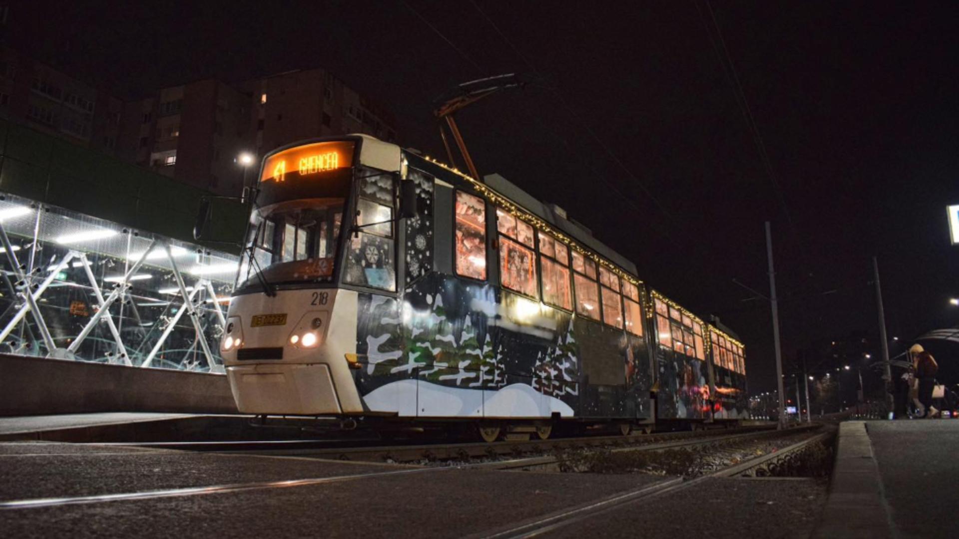 Primăria Capitalei pune la dispoziție un autobuz care va circula de Revelion pe linia tramvaiului 41. Ce restricții de trafic vor exista. Foto: Primăria Municipiului București