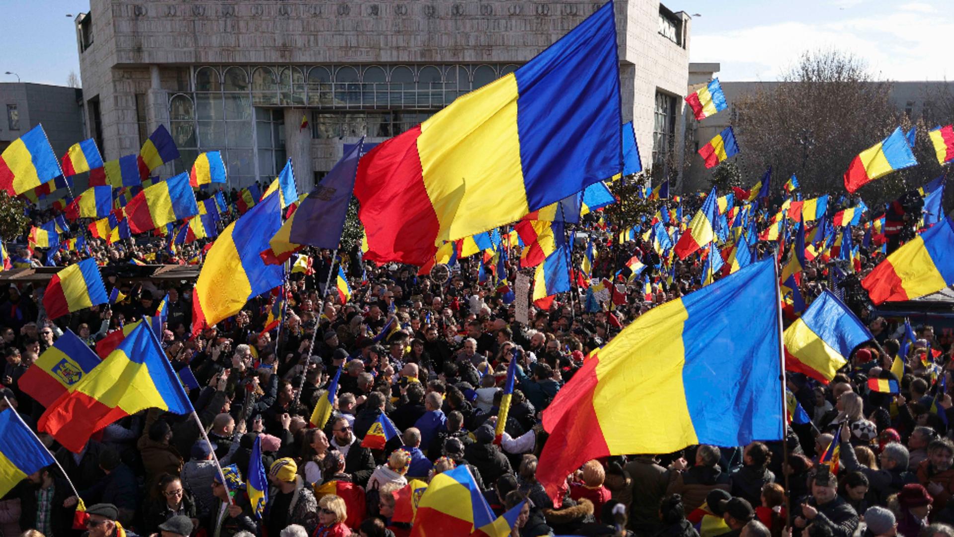 Realitatea i-a unit pe români sub steagul tricolor, de Ziua Unirii Principatelor. Foto/Inquam