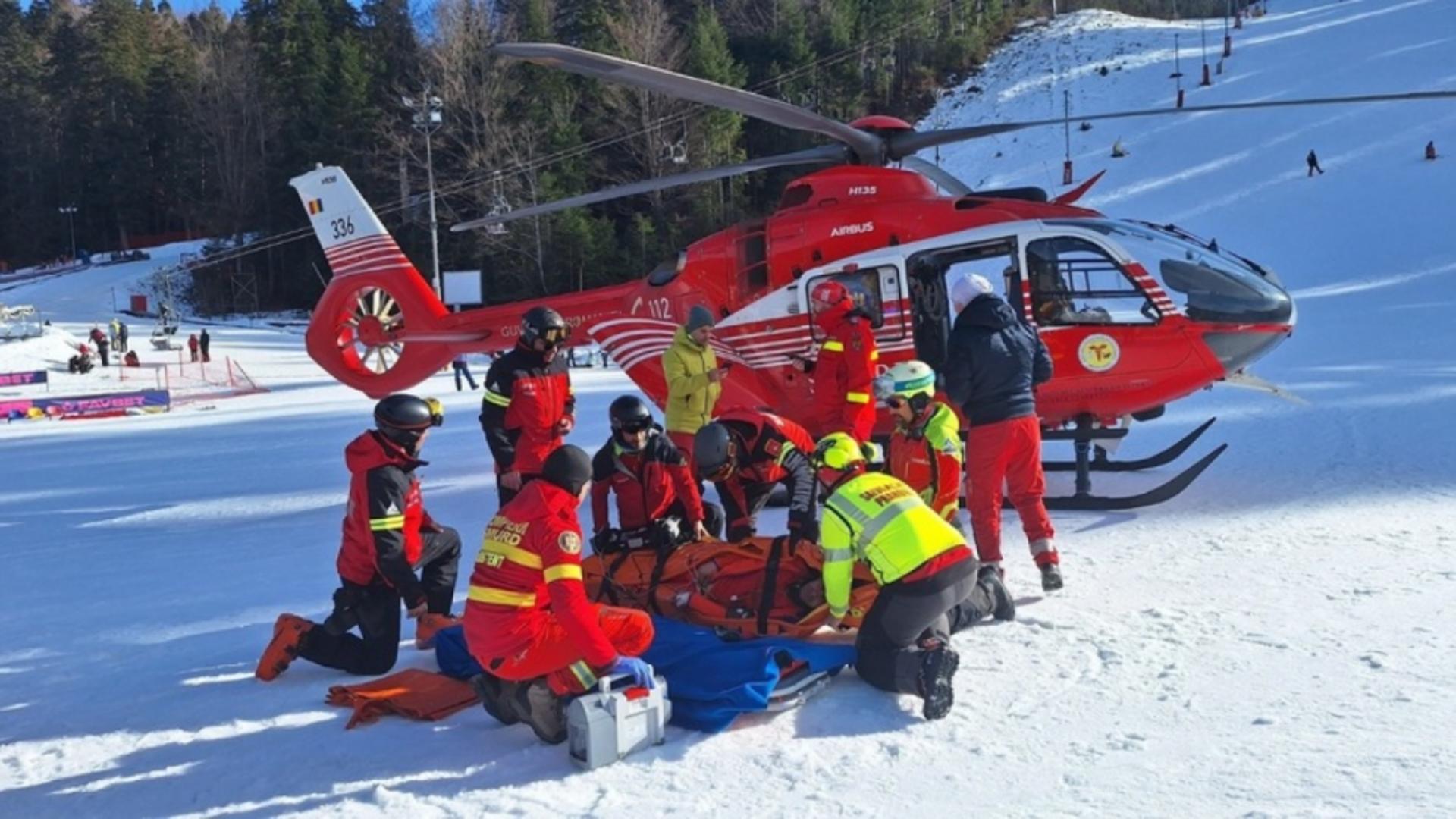 Accident grav pe pârtie: un bărbat a fost transportat de urgență cu elicopterul. Casca i s-a crăpat în timpul impactului