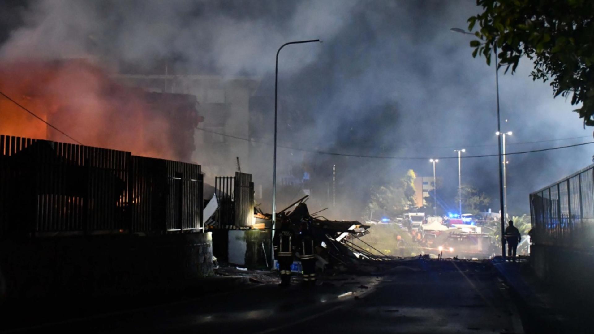 O explozie devastatoare a distrus un bloc întreg din temelii. Foto: Profimedia