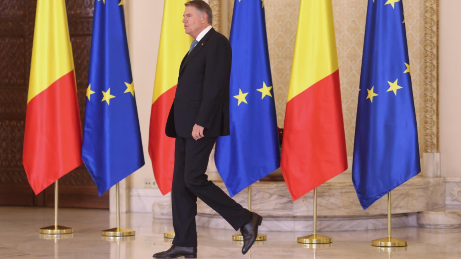 Klaus Iohannis pleacă cu fast