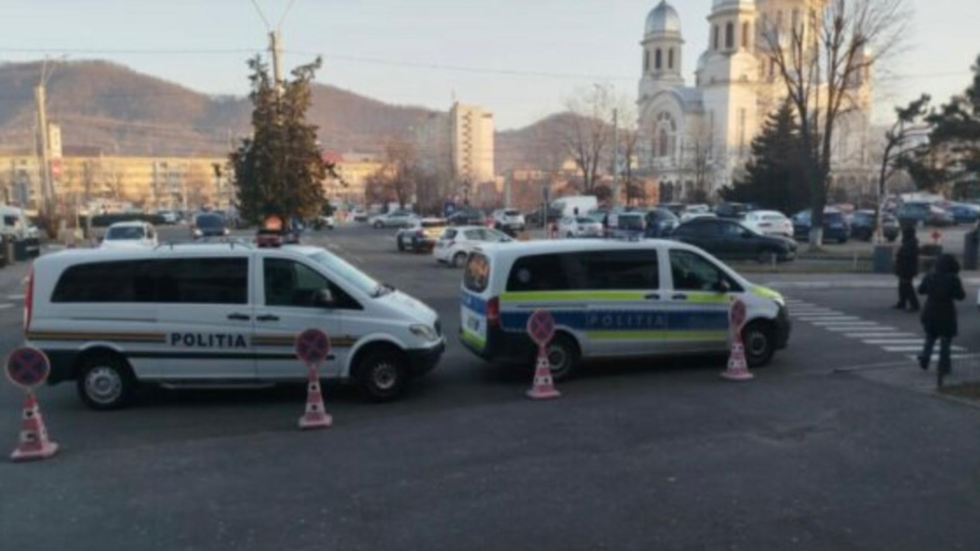 Percheziții la unul dintre cele mai mari spitale din România, dar și la mai multe farmacii: ce caută procurorii