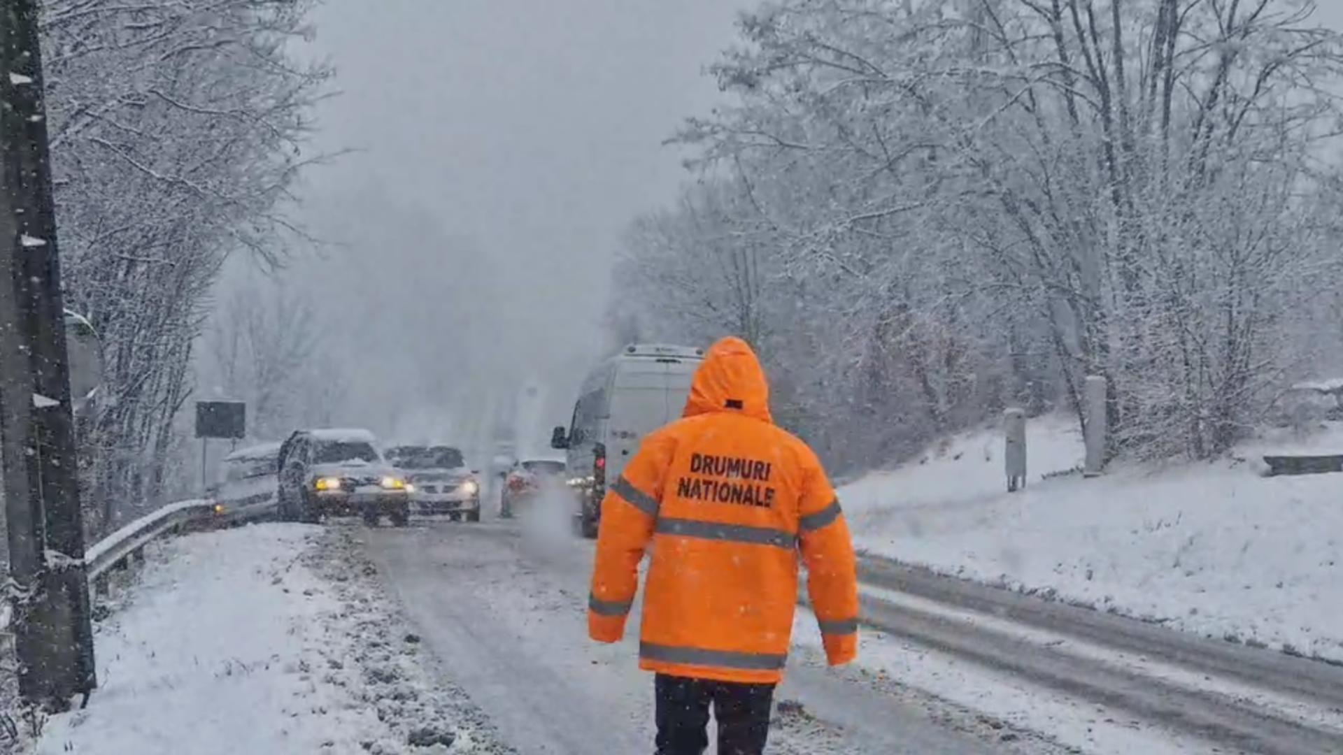 Cod galben de ninsori în toată țara: haos pe șosele