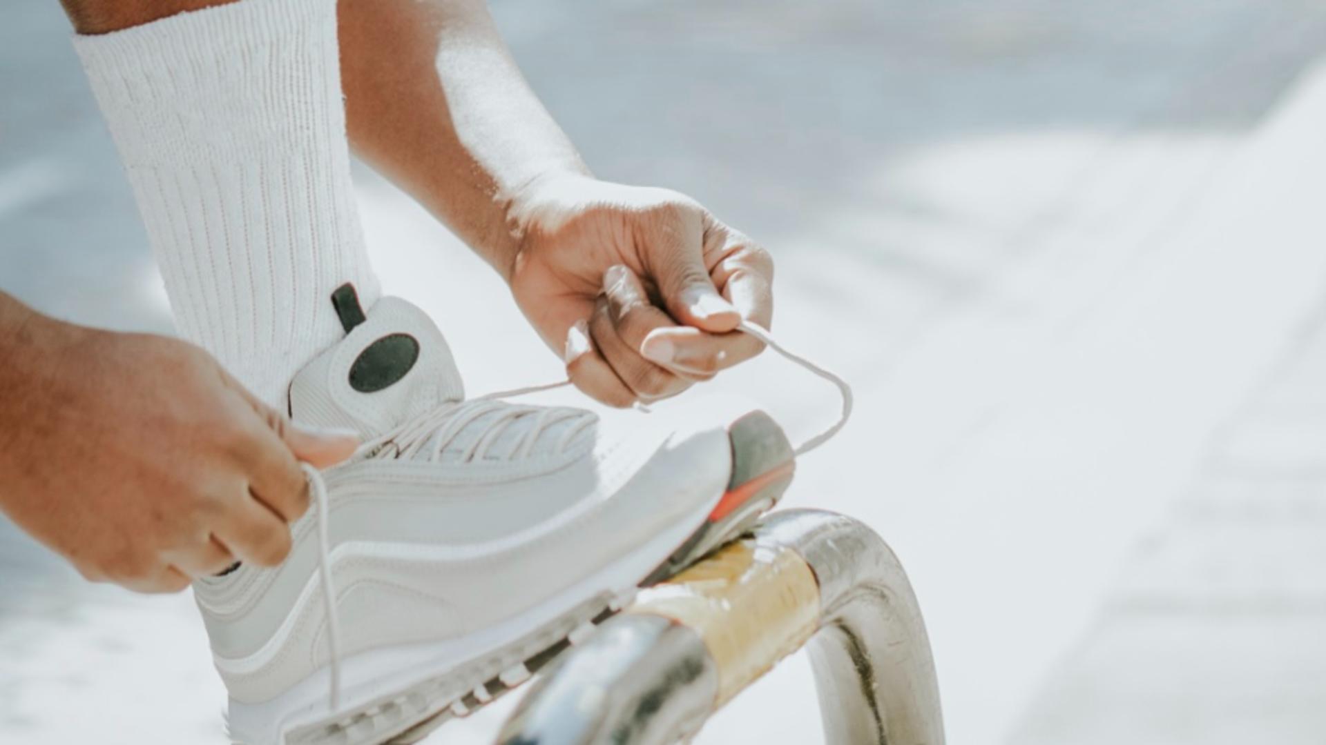 Ce pantofi atrag toate privirile