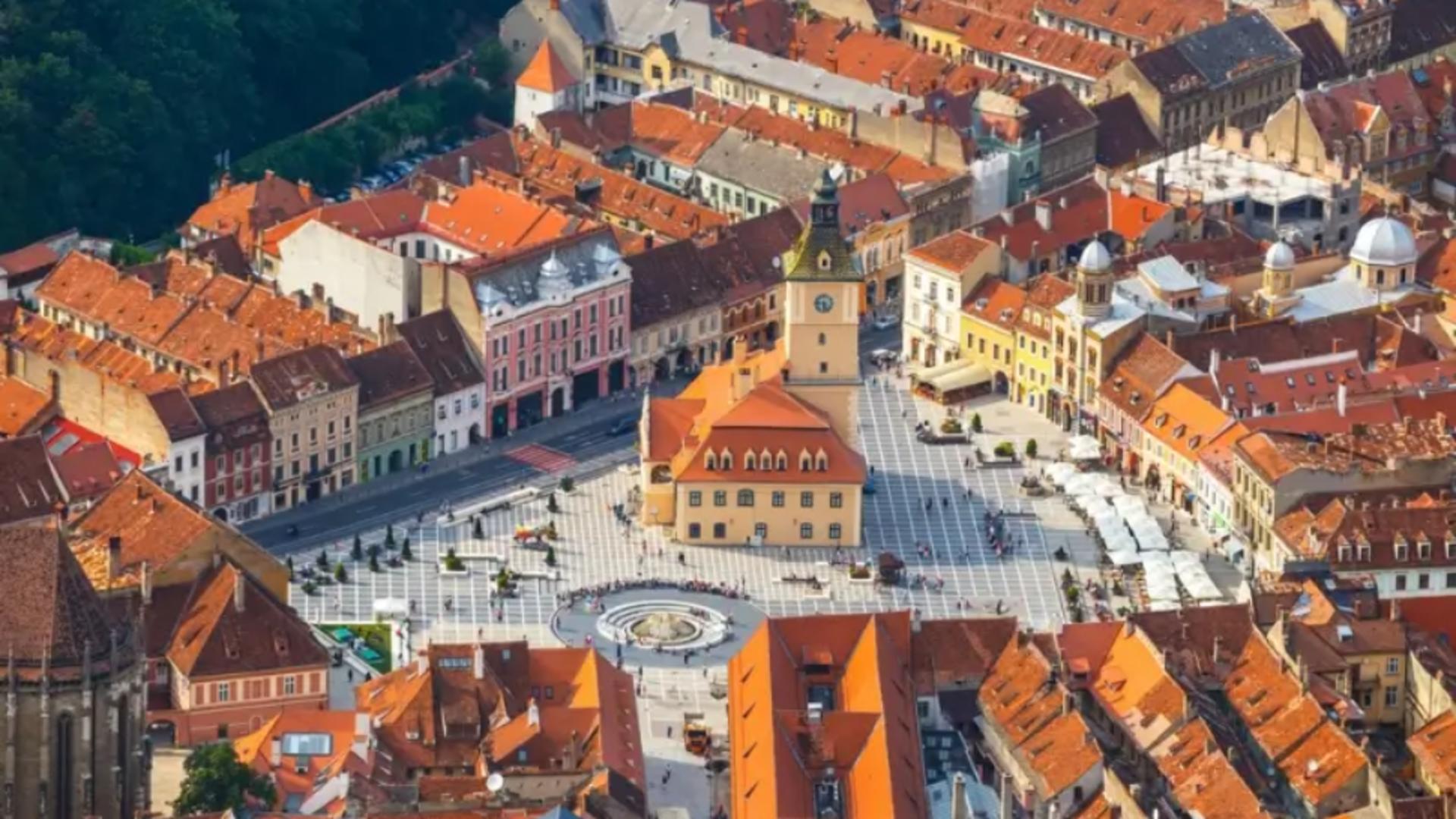 Un oraș din România crește taxa pentru turism la 10 lei.