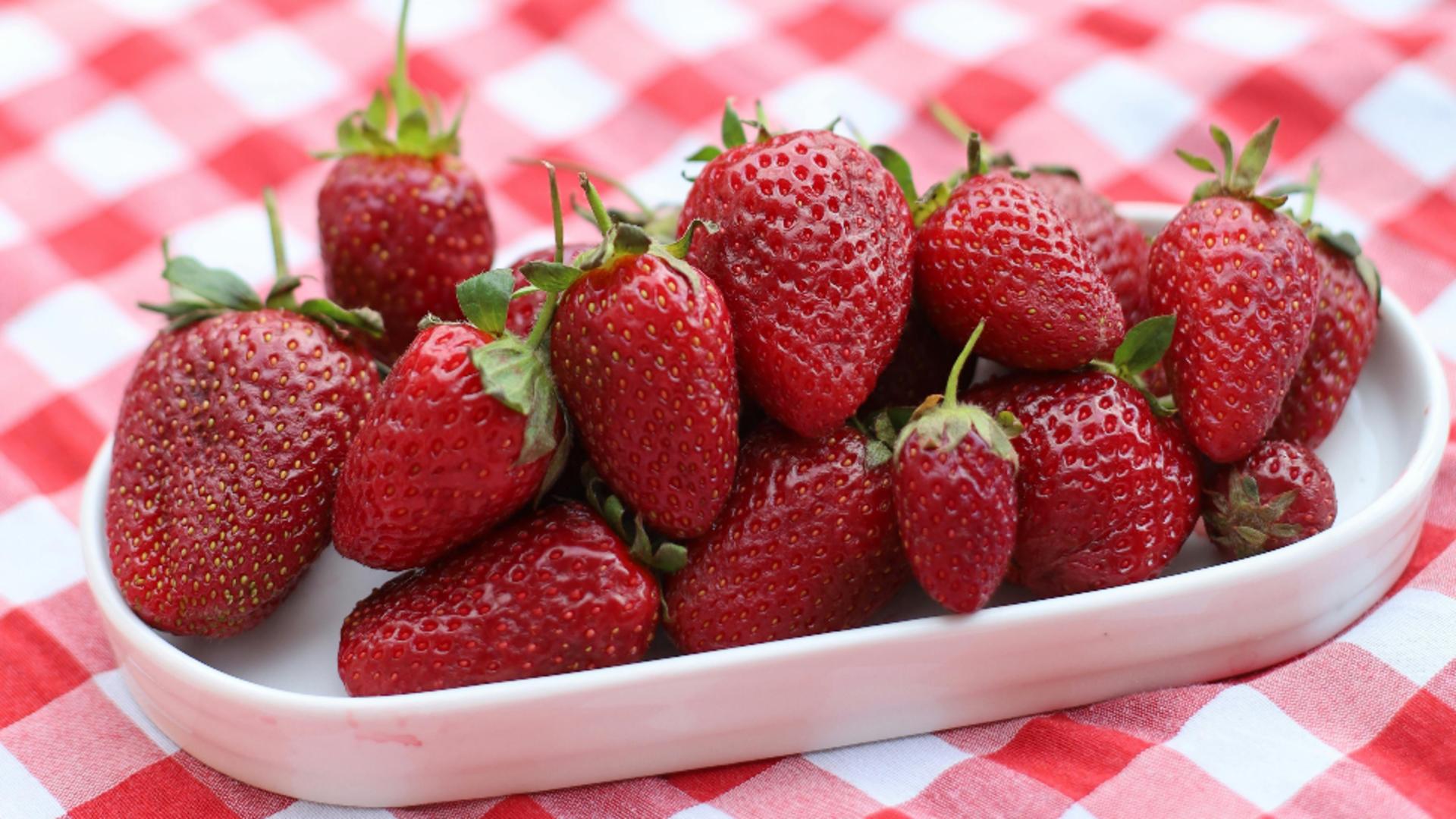 Fructele care accelerează arderea caloriilor. Se consumă înaintea antrenamentelor