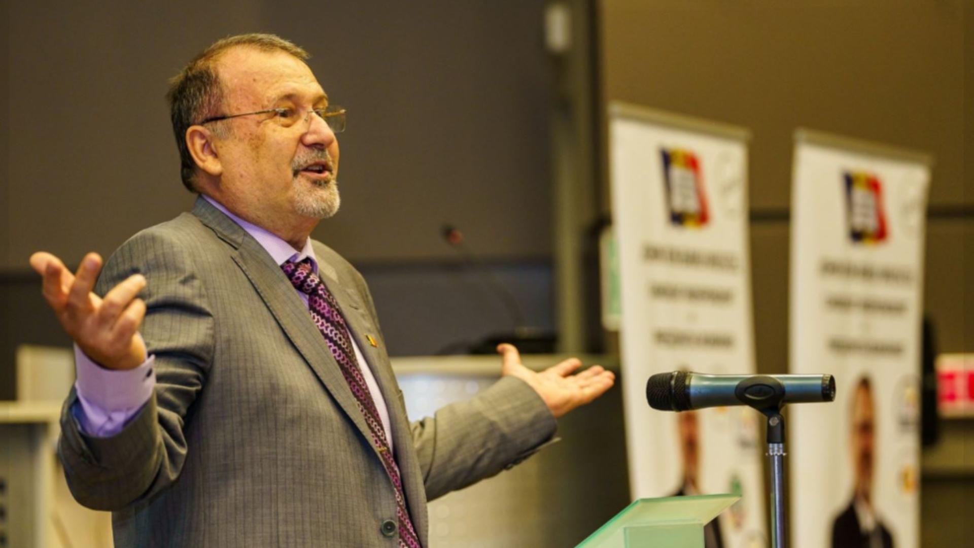 John Banu nu se simte prea amenințat de Rusia. Foto/JB Facebook