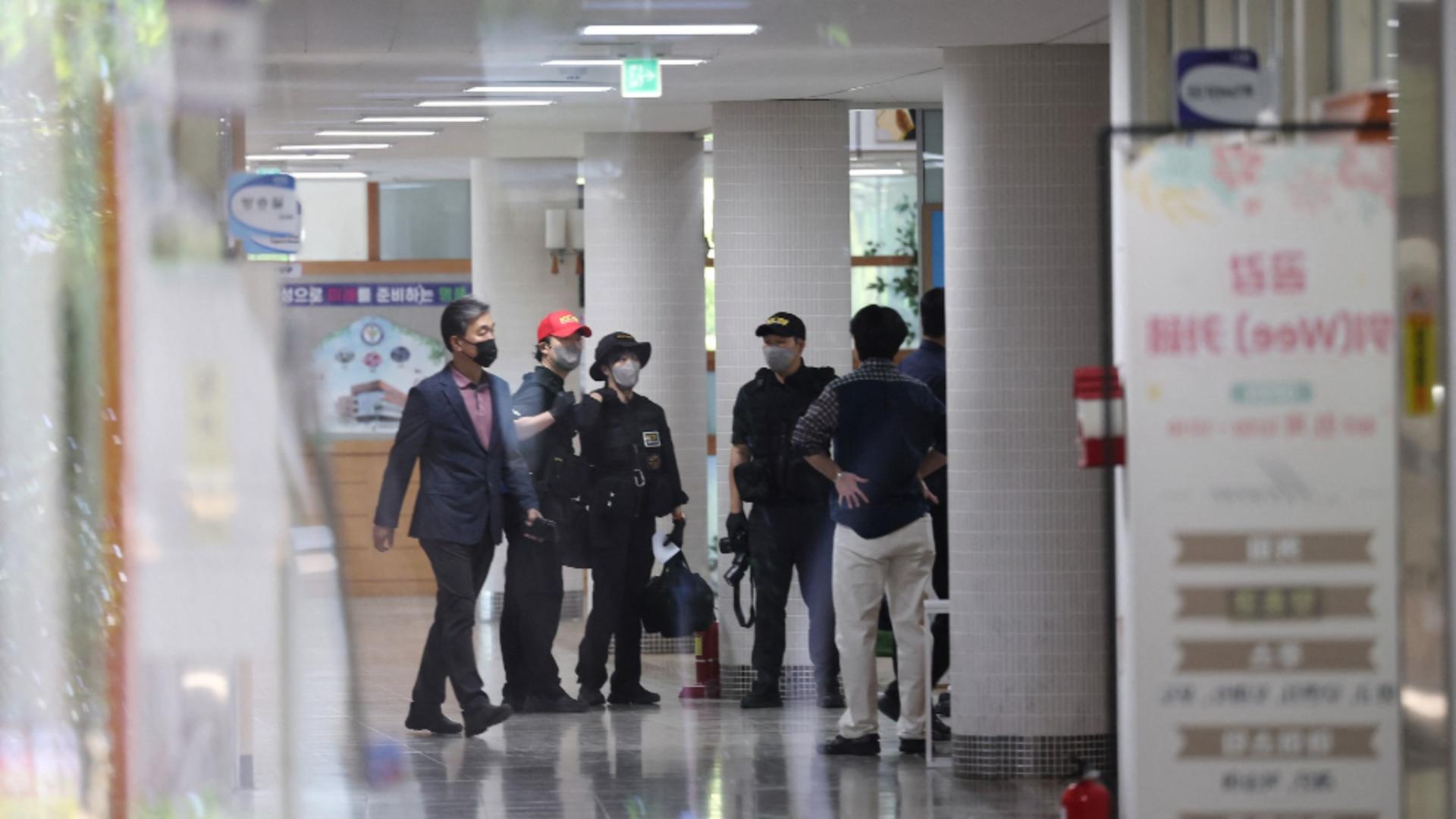 Atac cu cuțitul într-un liceu din Coreea de Sud! 5 persoane, printre care și directorul unității de învățământ, au fost rănite/Profimedia