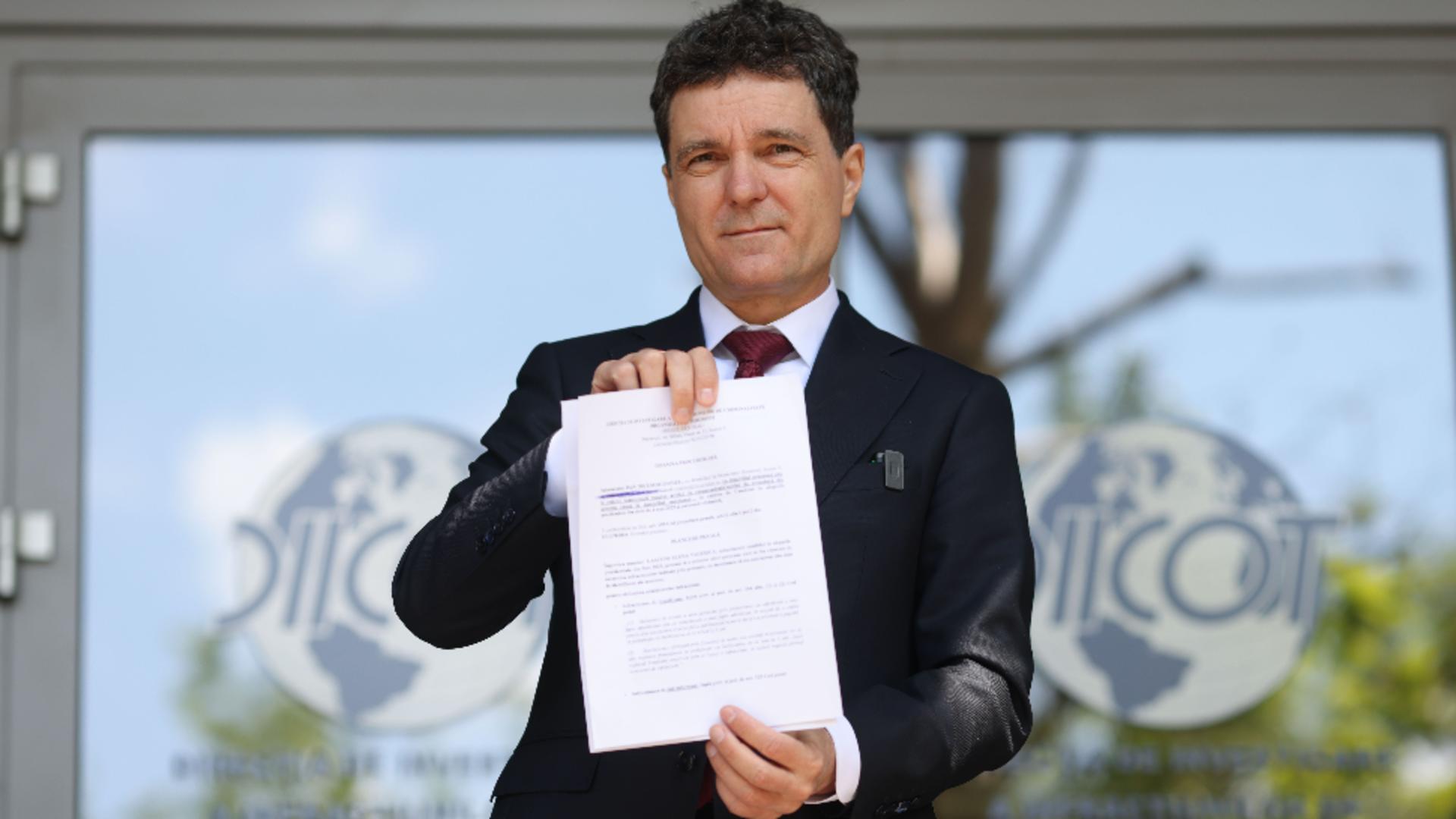 BEC a respins plângerea lui Nicușor Dan: pozele cu Ponta și Coldea, publicate de Lasconi, rămân online / Foto: Inquam Photos