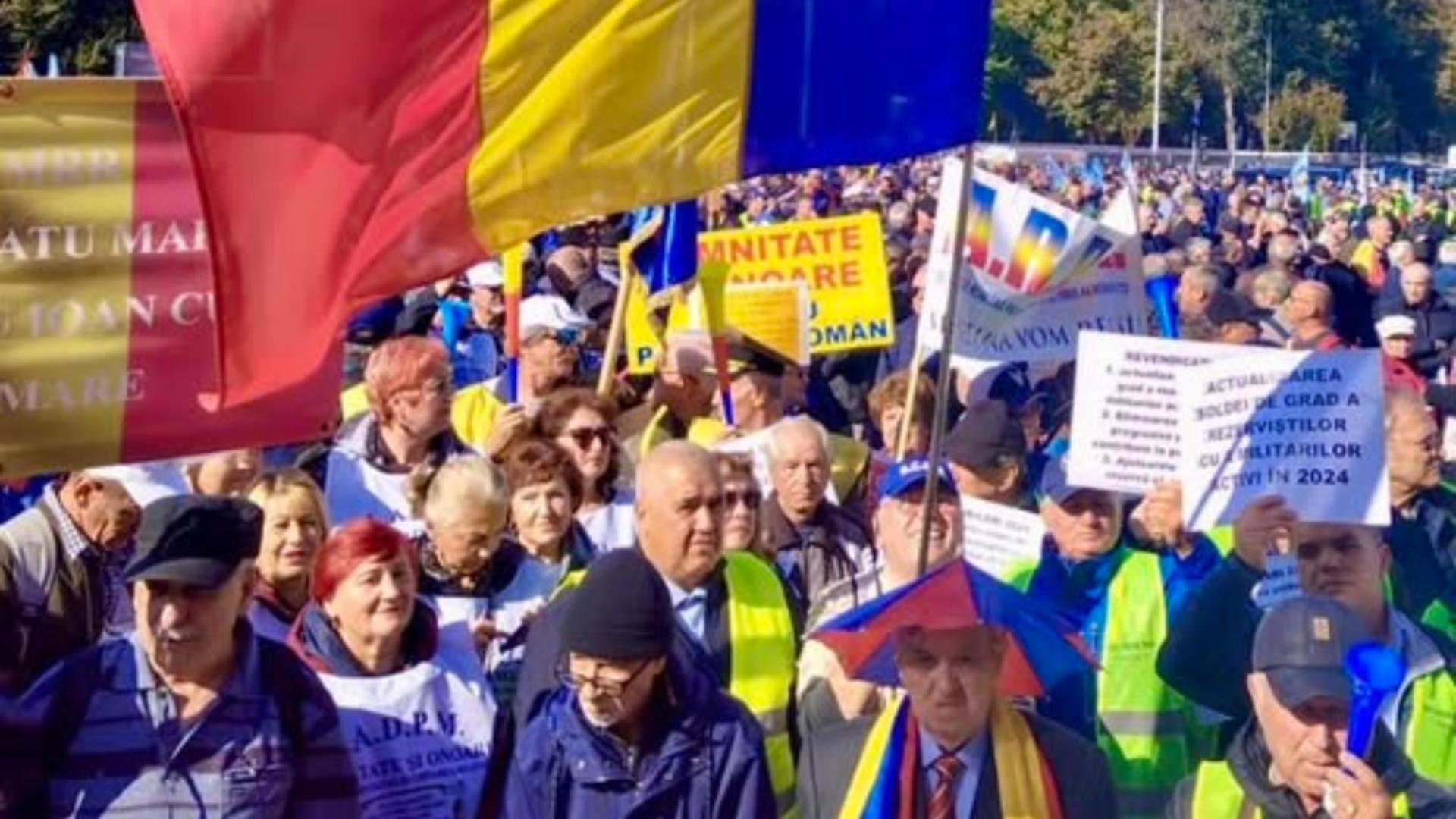 Protestul este autorizat între orele 12:00 si 15:00