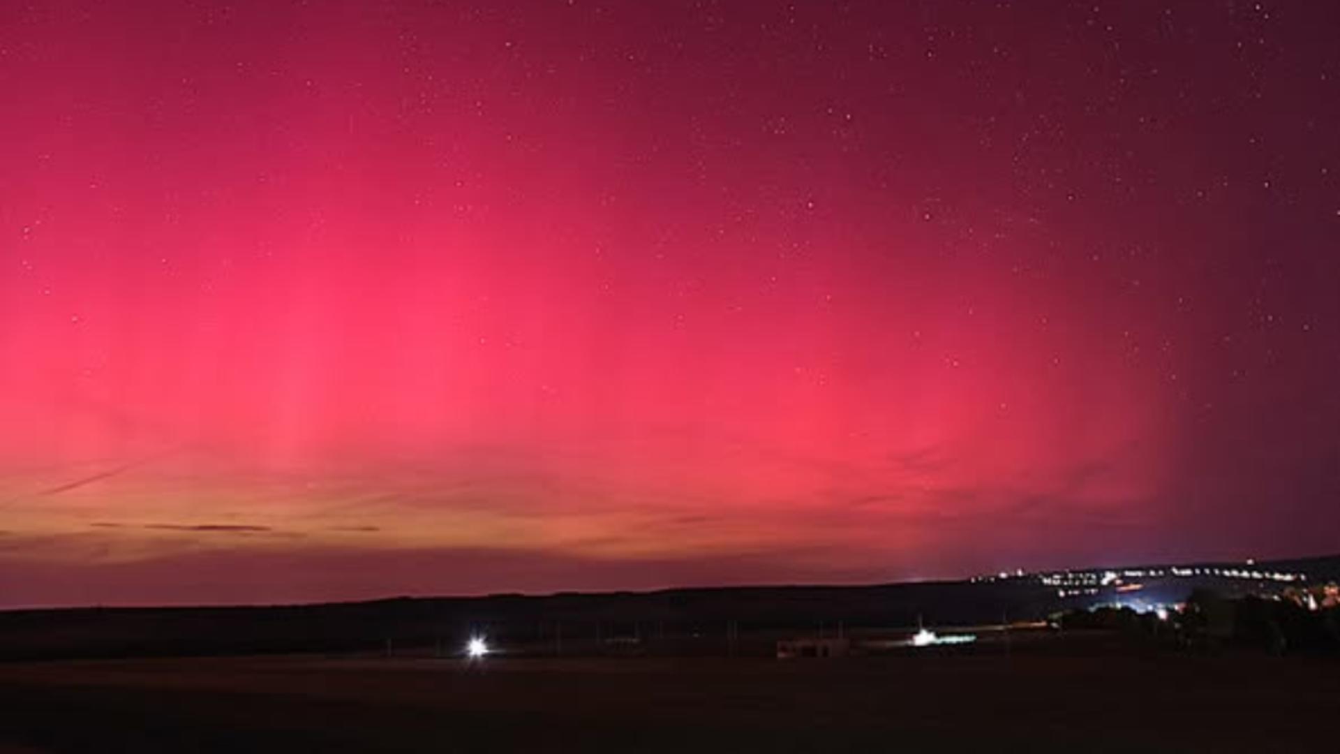 Aurora boreală în România, mai 2024 (foto: Gyula Csaba Jakab)