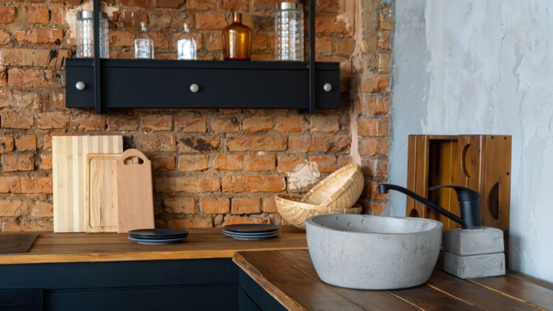 Stilul industrial: ghid de amenajare pentru bucătărie