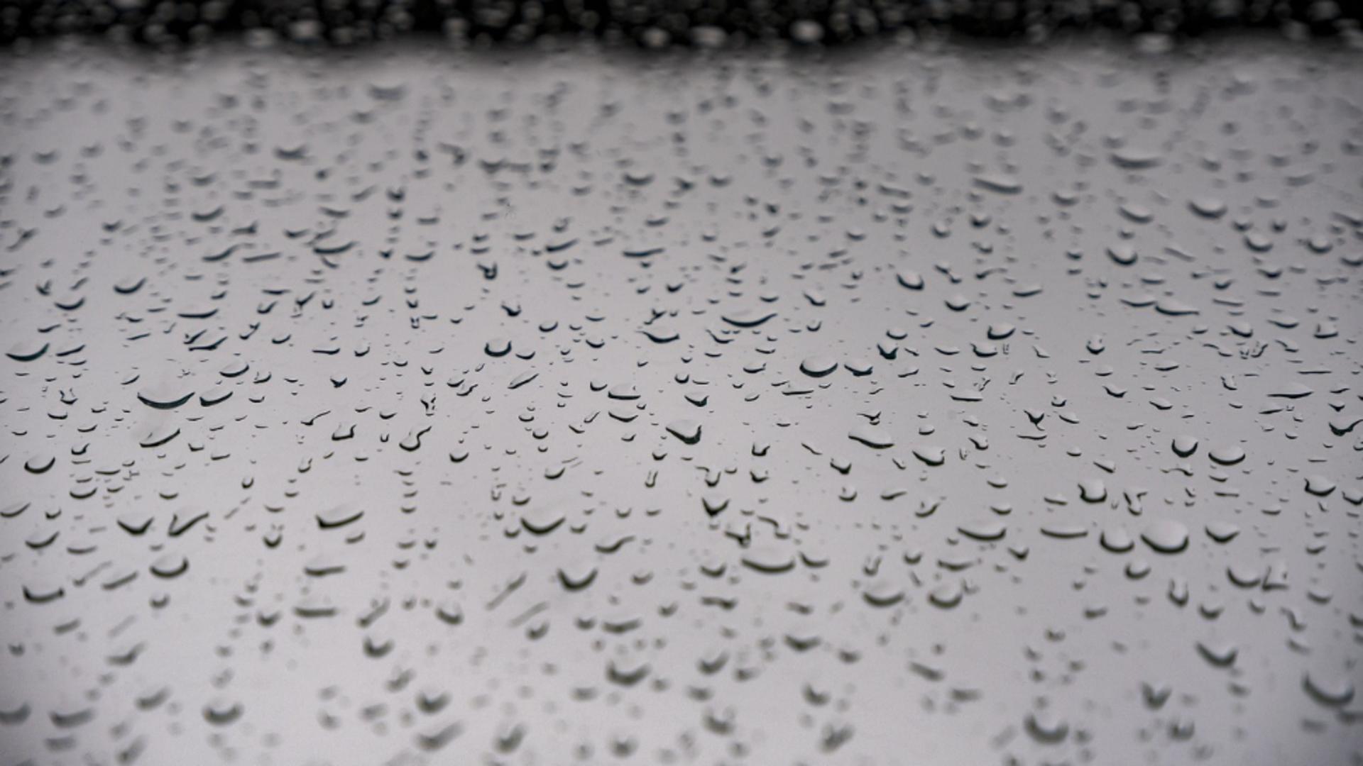 Avertizare meteo: urmează zile cu ploi torențiale, vijelii și grindină în aproape toată țara