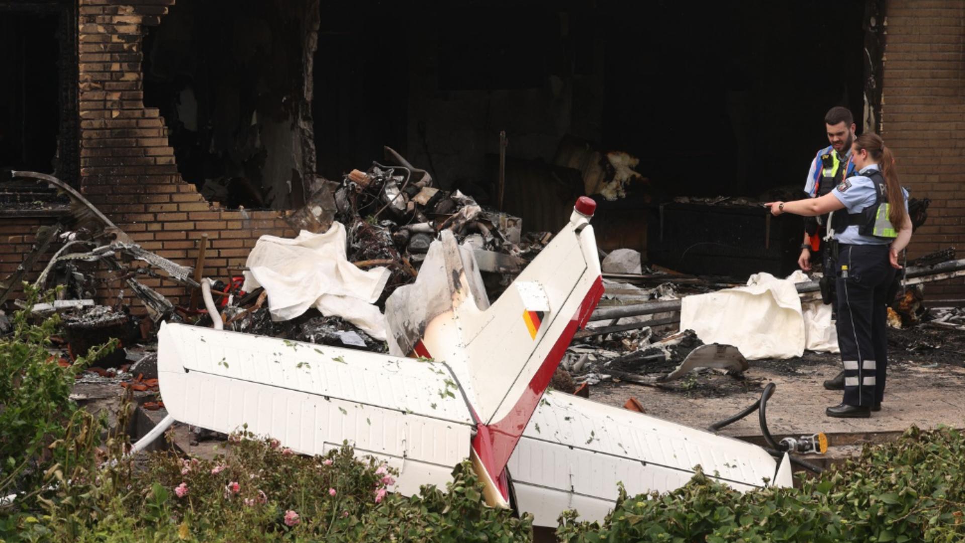 Autoritățile anunță decesul a 2 persoane. Foto/Profimedia