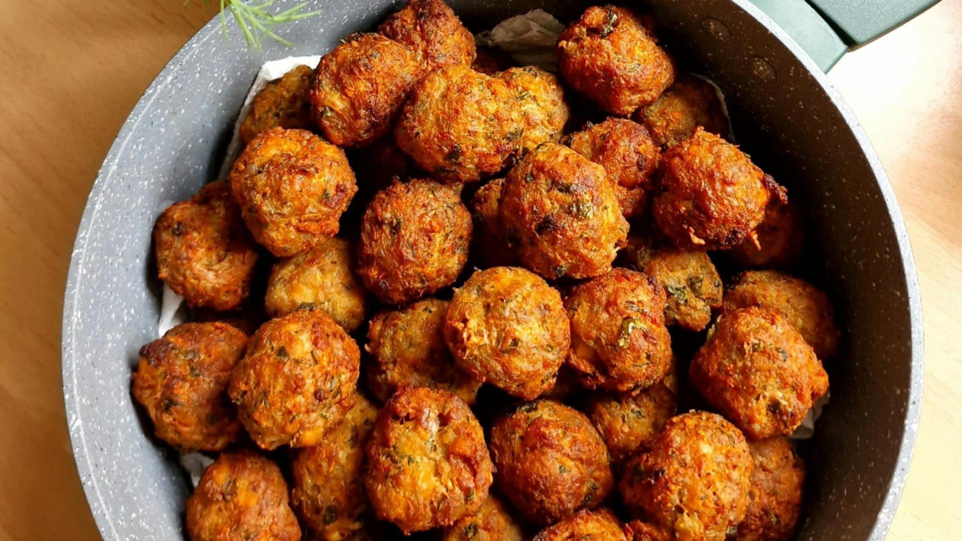 Rețetă de sos pentru chiftele. Se prepară repede și este un deliciu