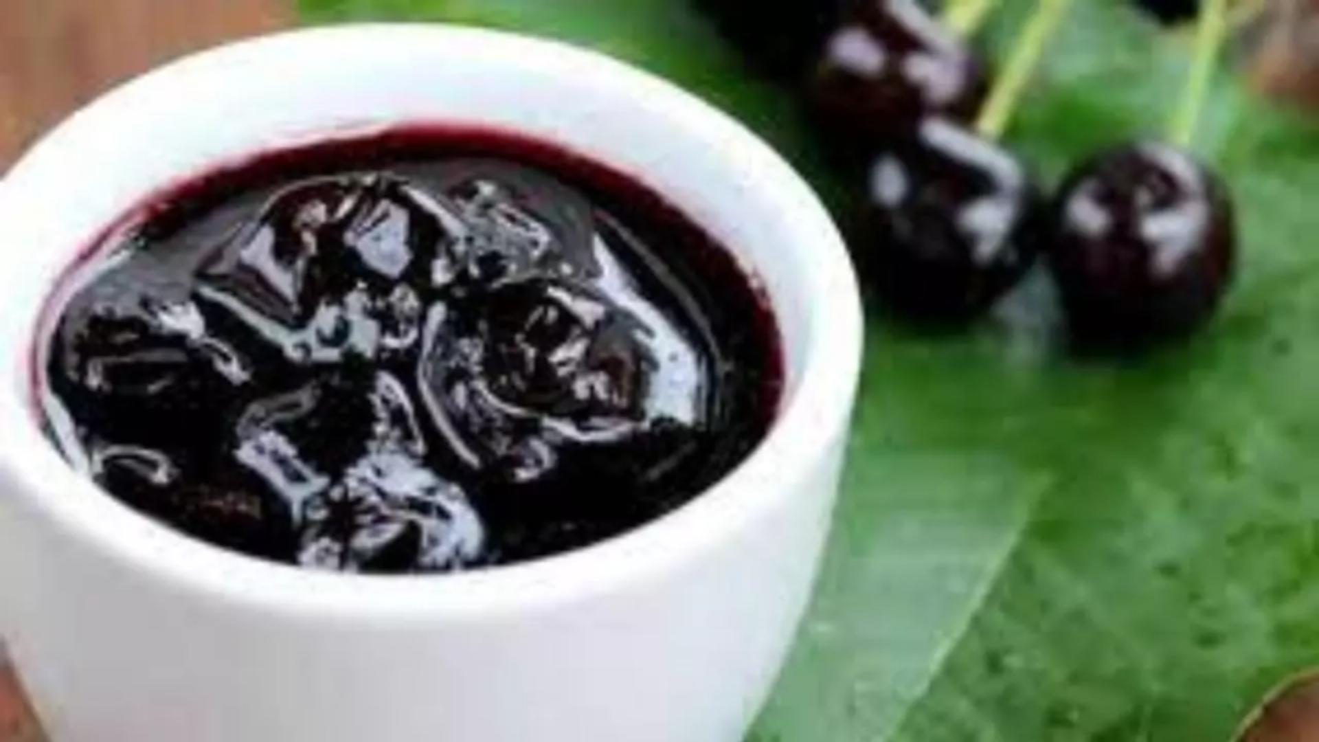 Cea mai gustoasă dulceața de cireșe amare