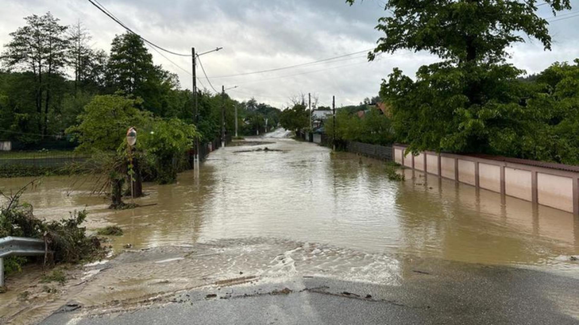 Dezastrul lăsat în urma ploilor