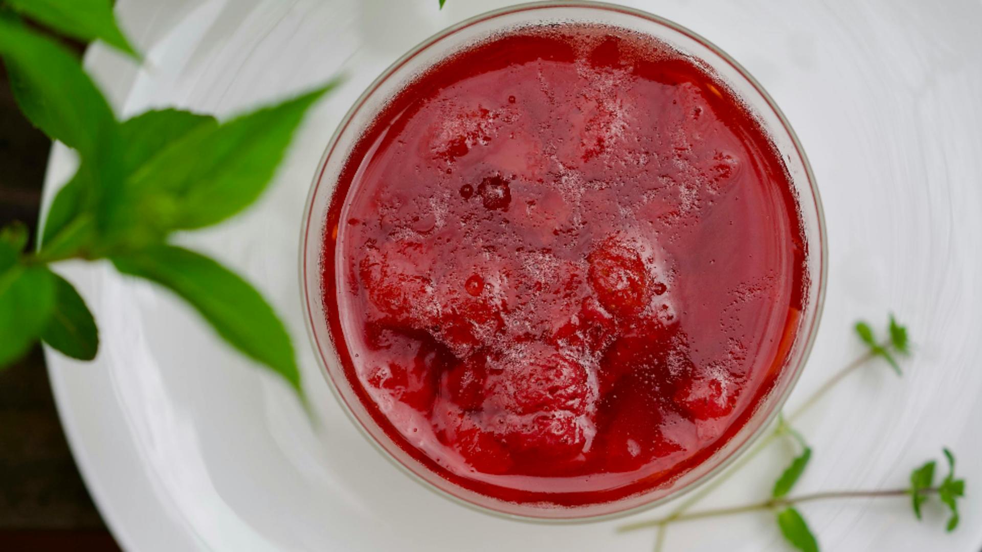 Dulceață de căpșuni, rețeta fără zahăr. Sănătoasă și rapid de preparat