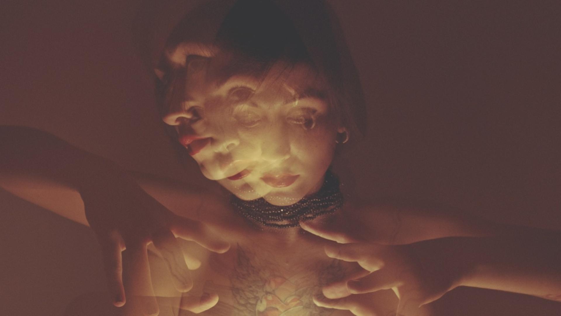 Horoscop special! Zodiile care au parte de o atingere divină. Vor fi mângâiate la începutul lunii iunie