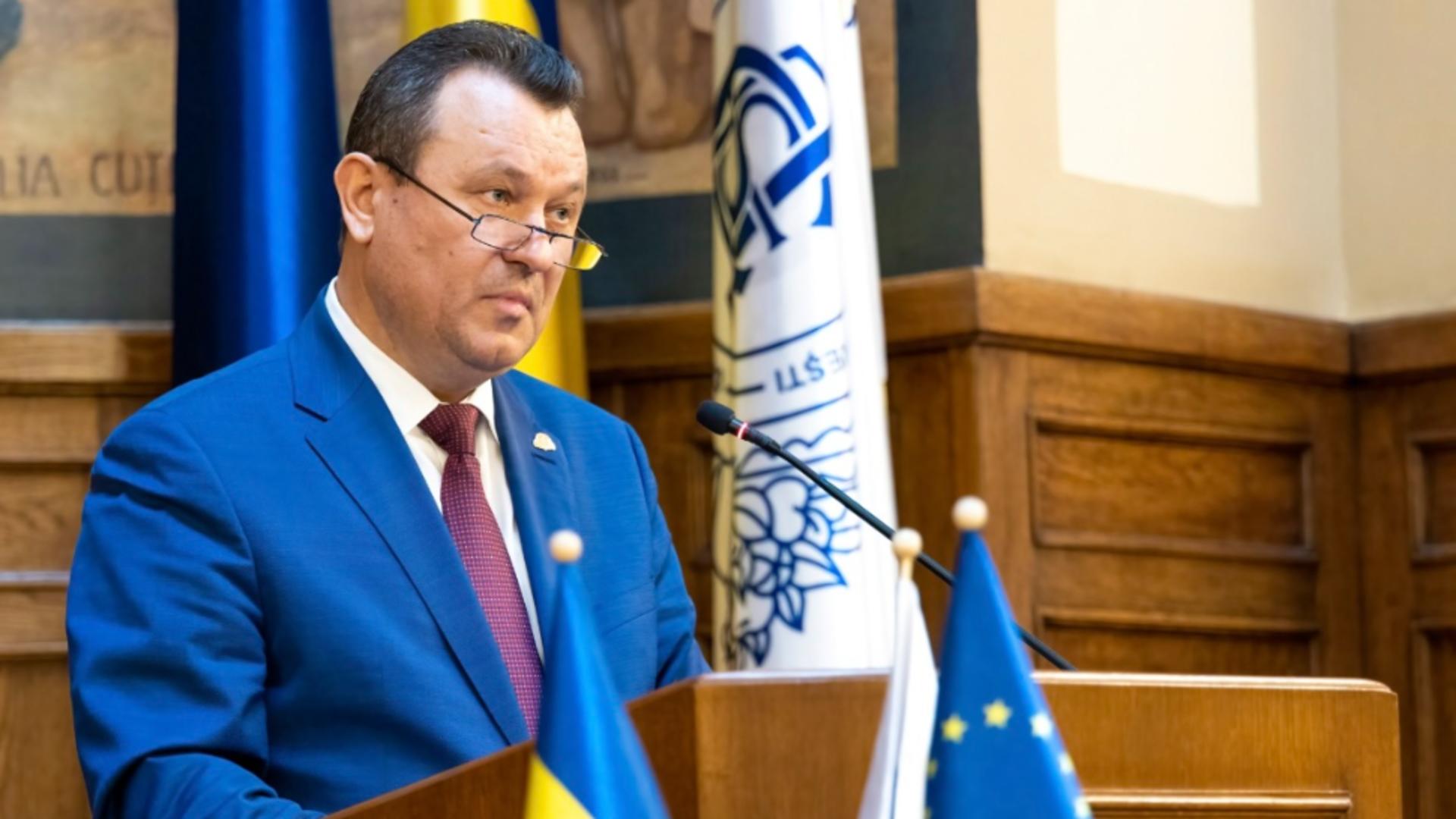 Nicolae Istudor, rectorul ASE