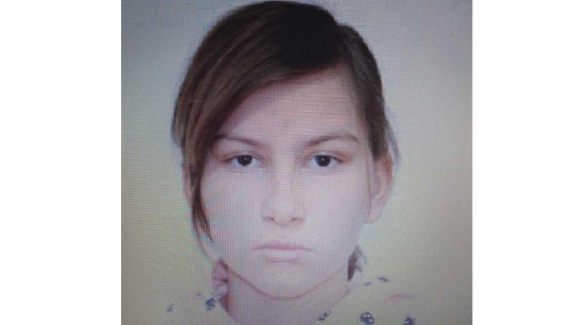 Alertă a polițiștilor: Minoră de 14 ani din localitatea Luncavița, dată dispărută