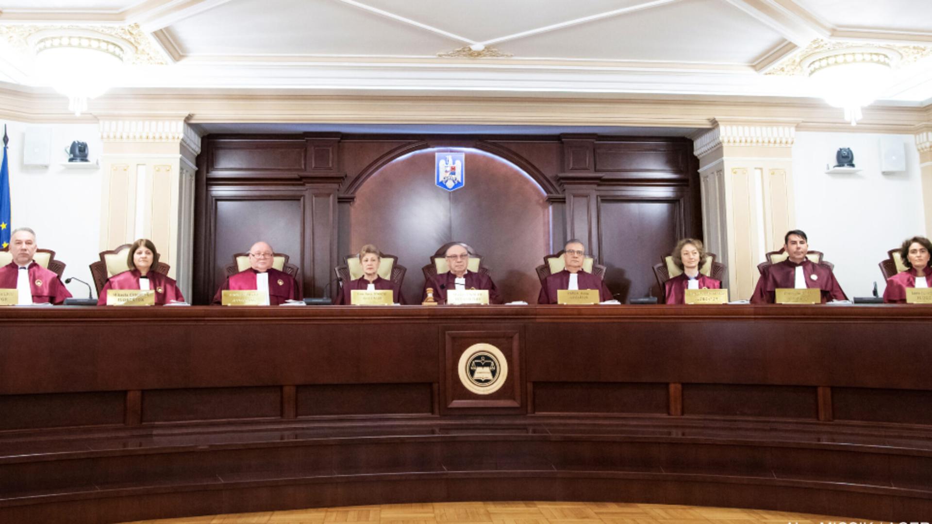 Veniturile fabuloase ale judecătorilor CCR. Foto: ccr.ro