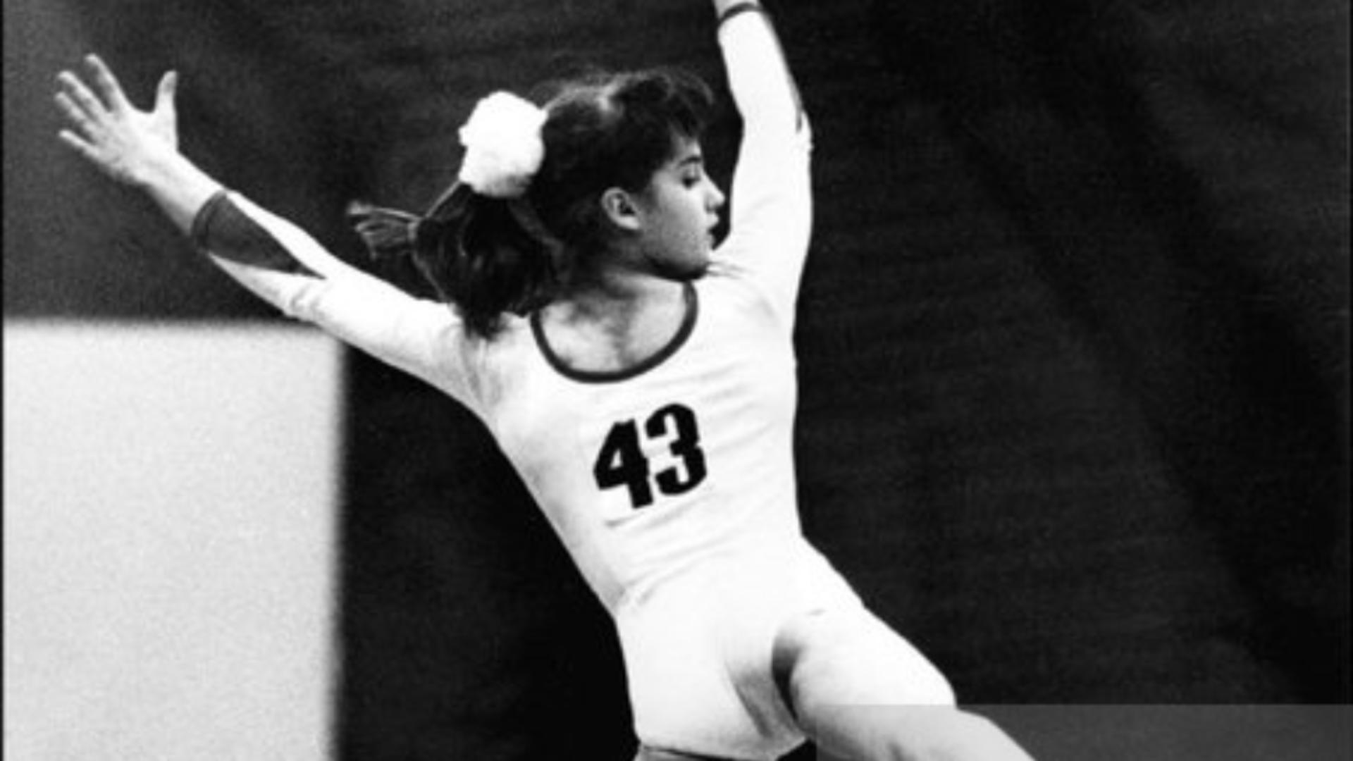 Nadia în timpul Campionatul european din mai 1975 (Profimedia)