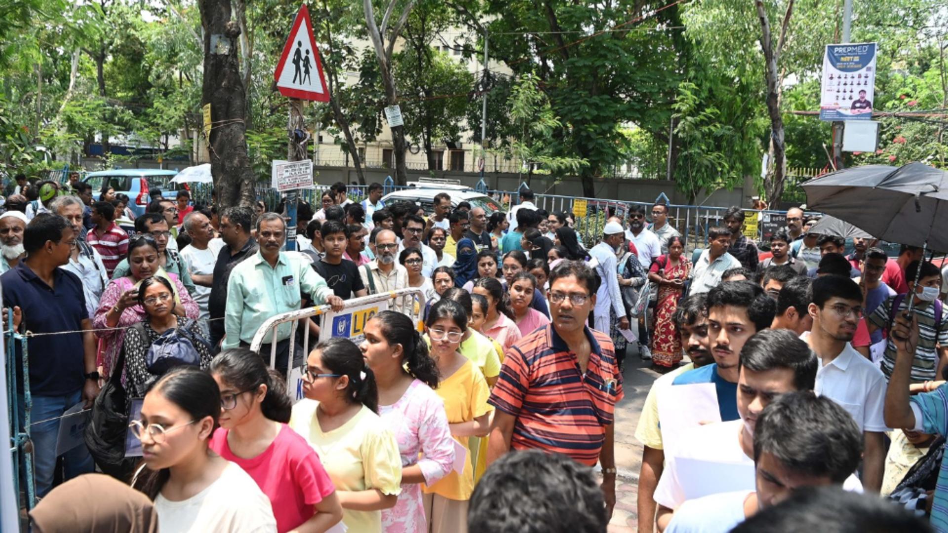 Mai mulți oameni au murit după o busculadă produsă în timpul unui festival religios în sud vestul Indiei. Foto: Profimedia