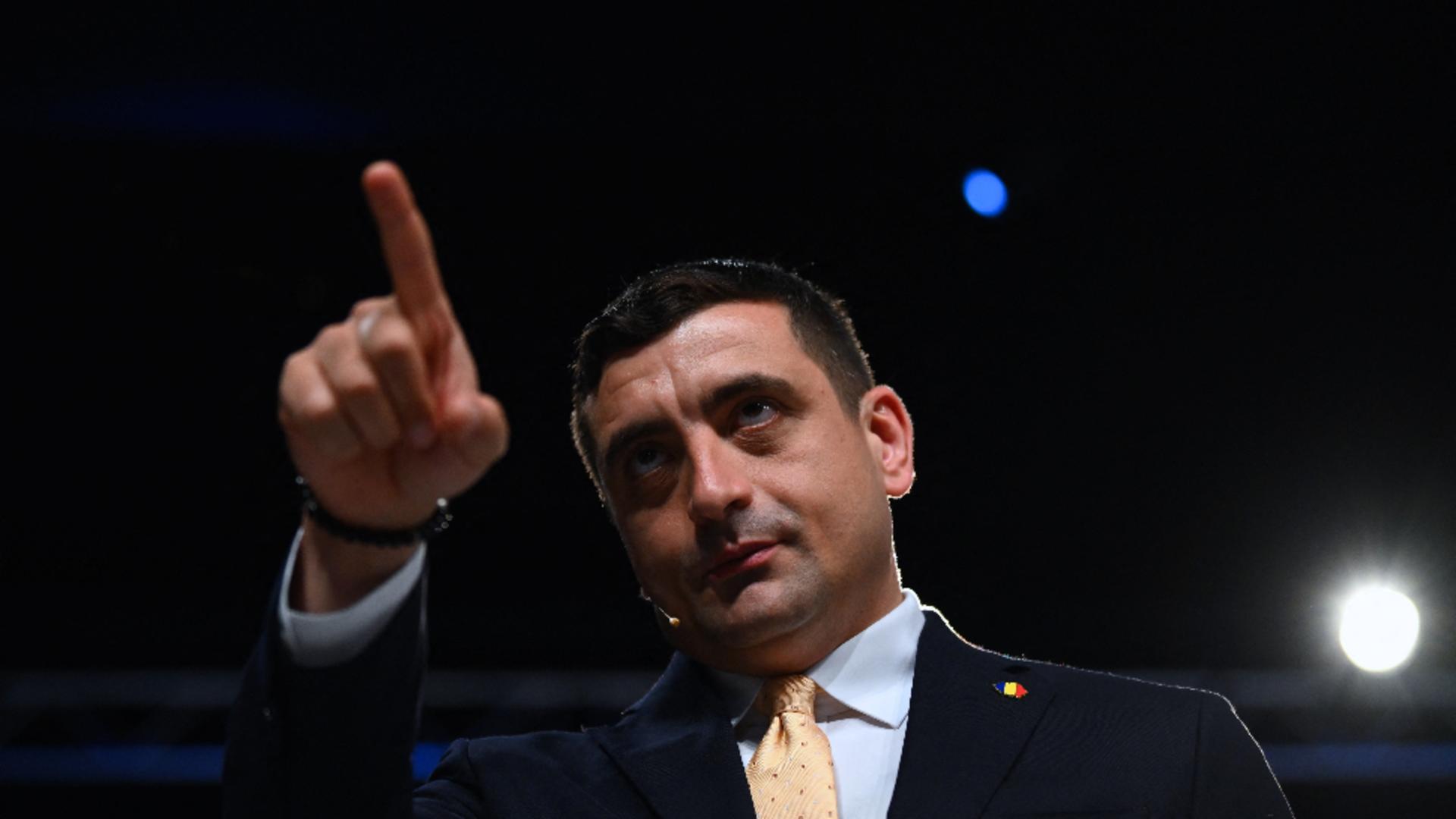 George Simion: Sinecurile și pilele trebuie să lase locul oamenilor capabili și mai ales tinerilor