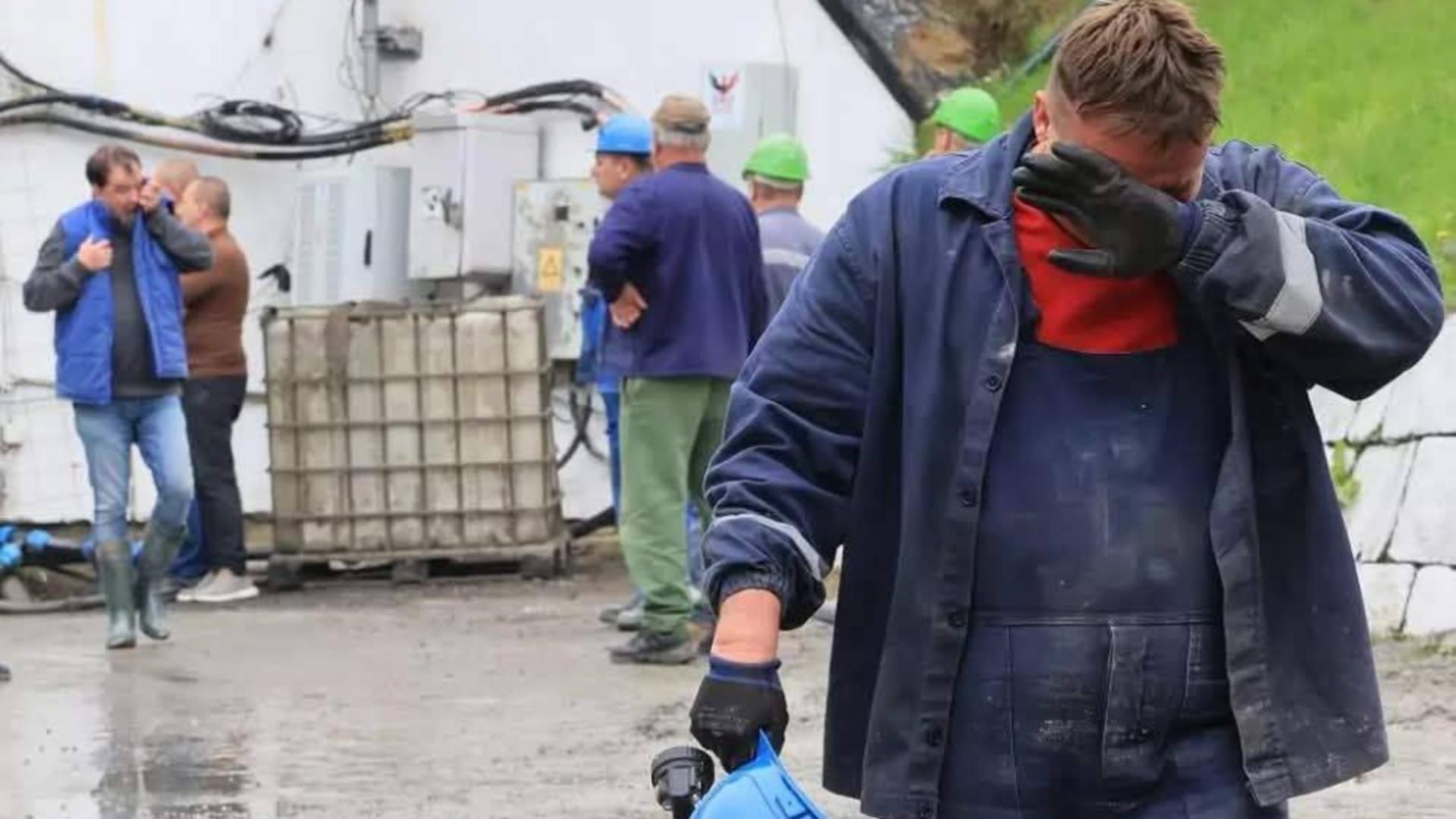 Ambasadorul turistic al județului Harghita îi îndeamnă pe români să nu își anuleze sejururile la Praid. Foto: Facebook/RazvanPascu.ro