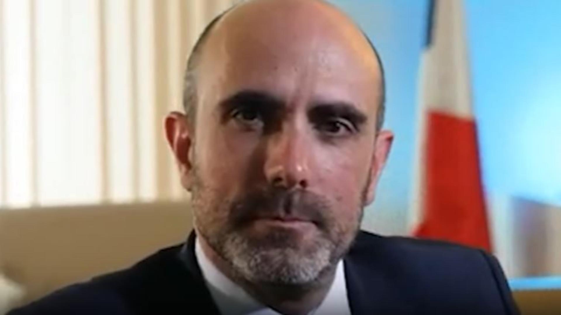 Șeful spionilor francezi ar fi venit în România înainte de Turul 2. Oficialul acuzat că ar fi vrut cenzurarea românilor