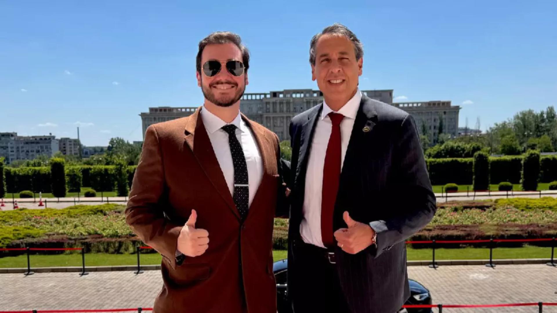 Oamenii-cheie ai lui Trump au venit în România să-l susțină pe George Simion