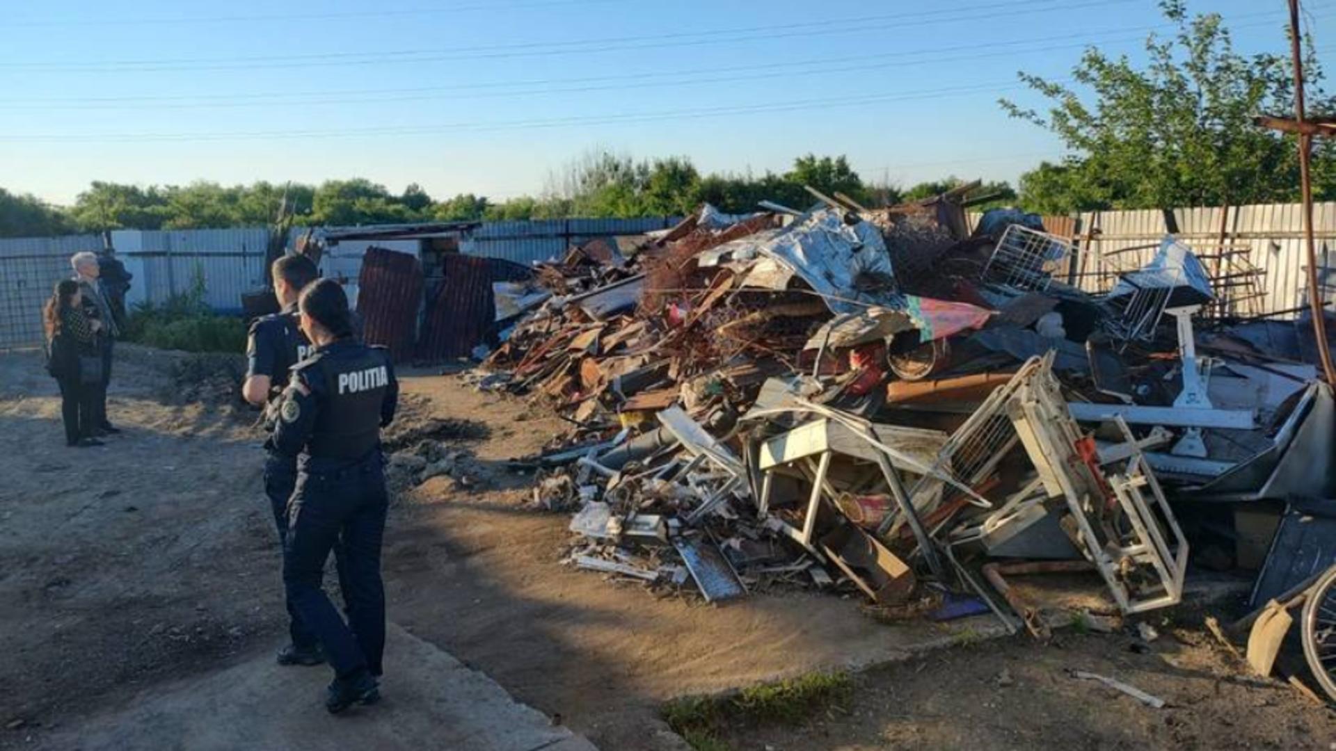 Razie de amploare în Dâmbovița: 40 de tone de deșeuri confiscate și cinci persoane reținute în urma unei anchete 