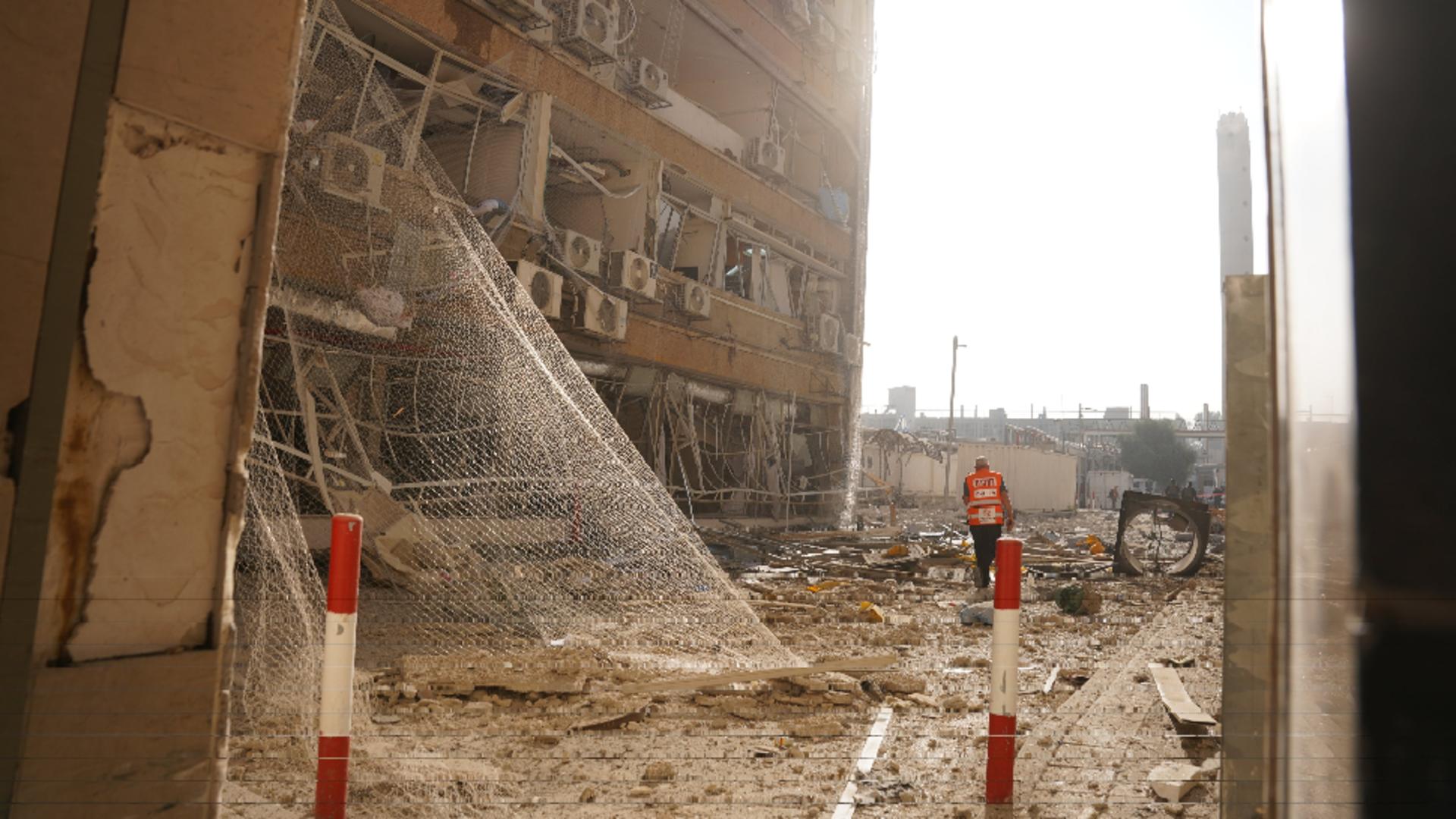 Un spital israelian, lovit într-un nou atac cu rachete lansat de Iran/ Profimedia 