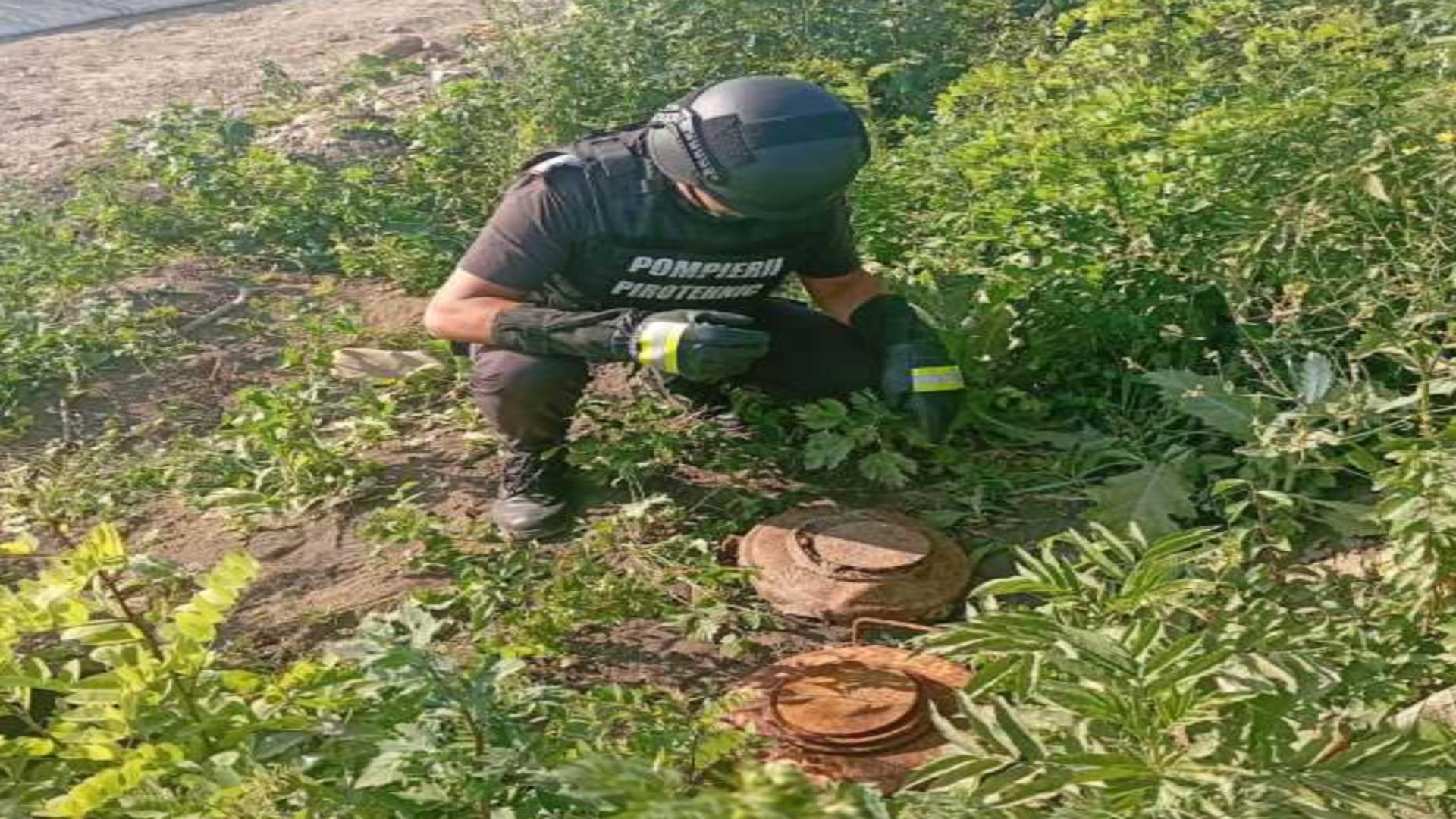 Alertă în județul Neamț! Două mine antitanc, descoperite pe șantierul autostrăzii A7: au intervenit pirotehniștii