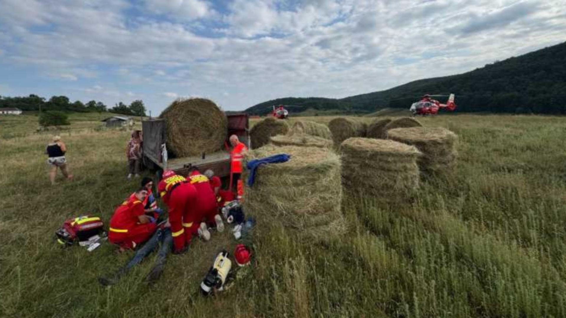 Echipjle SMURD au efectuat manevre de resuscitare, dar a fost declarat decesul persoanei. Foto/Poliția Timiș