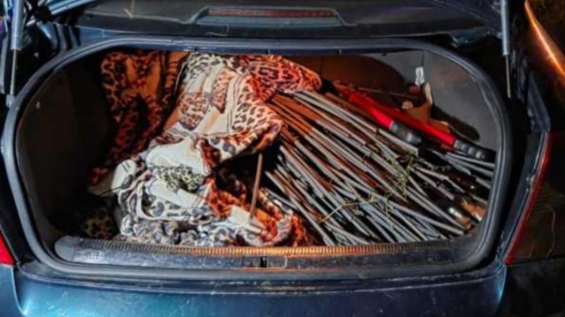 Cei 3 au tăiat aproximativ 240 de metri de cablu. Foto/Poliția