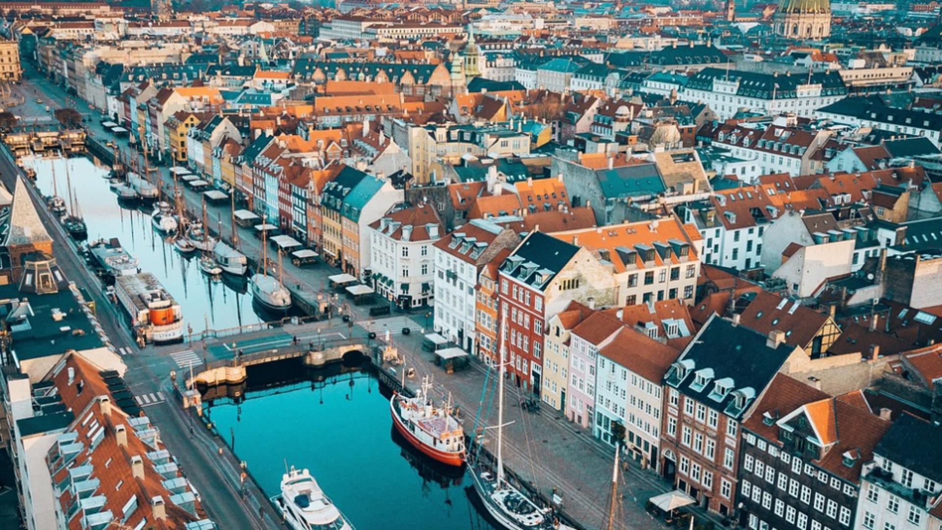 Orașul desemnat cel mai locuibil din lume în 2025. Capitala Austriei pierde prima poziție după trei ani