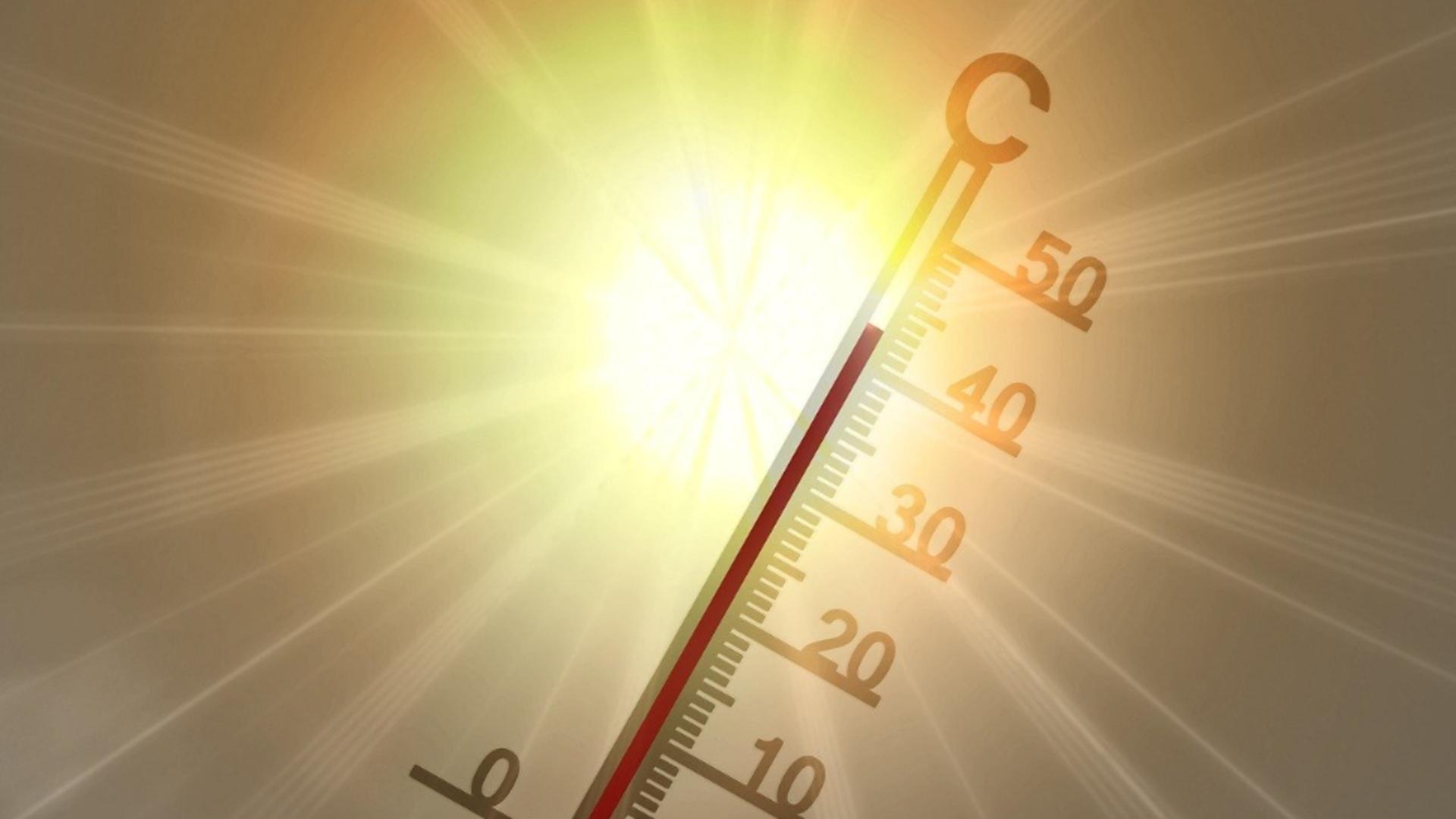 Planeta fierbe: anii următori aduc temperaturi record și fenomene extreme. Avertisment fără precedent de la meteorologi