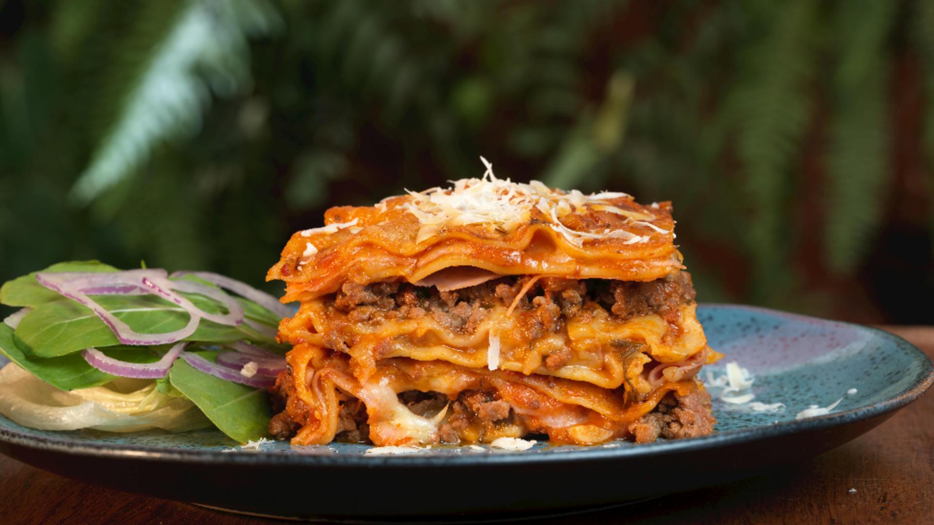 Lasagna de mânzat cu dovlecei. O rețetă foarte gustoasă și hrănitoare