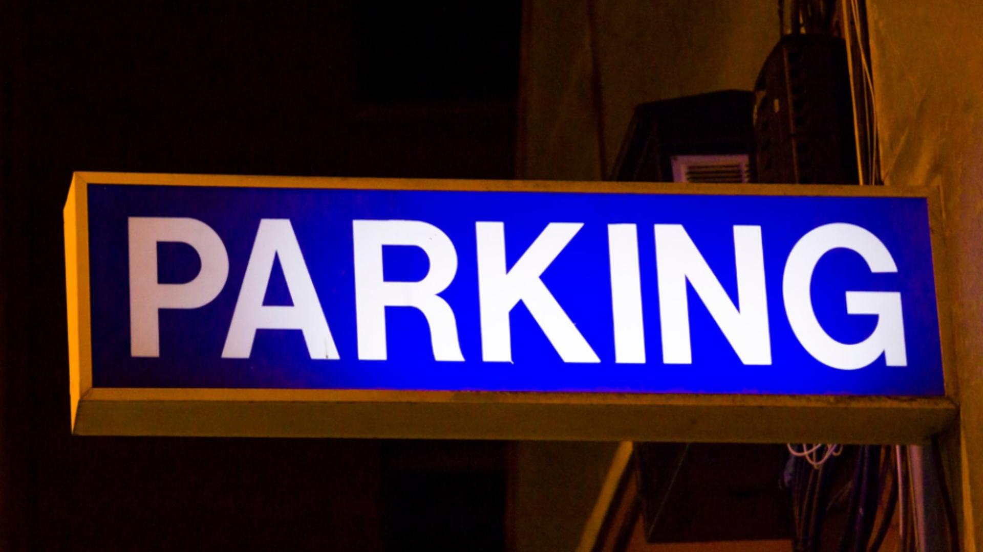 Cum te jecmănește Parking București dacă plătești prin SMS