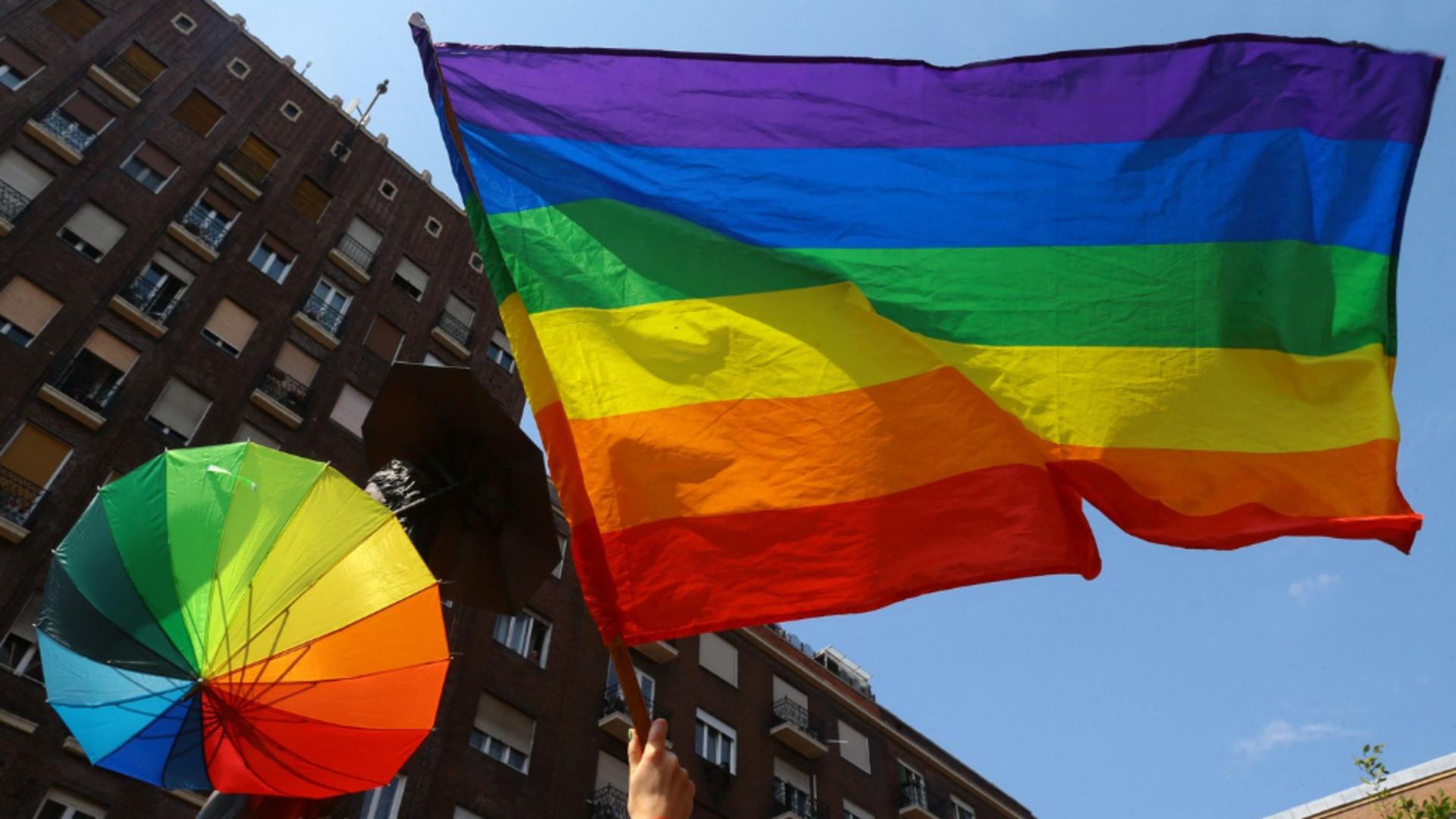 Scandal în Ungaria, după ce Viktor Orban a interzis simbolurile LGBT+ de pe clădirile publice. Foto: Profimedia
