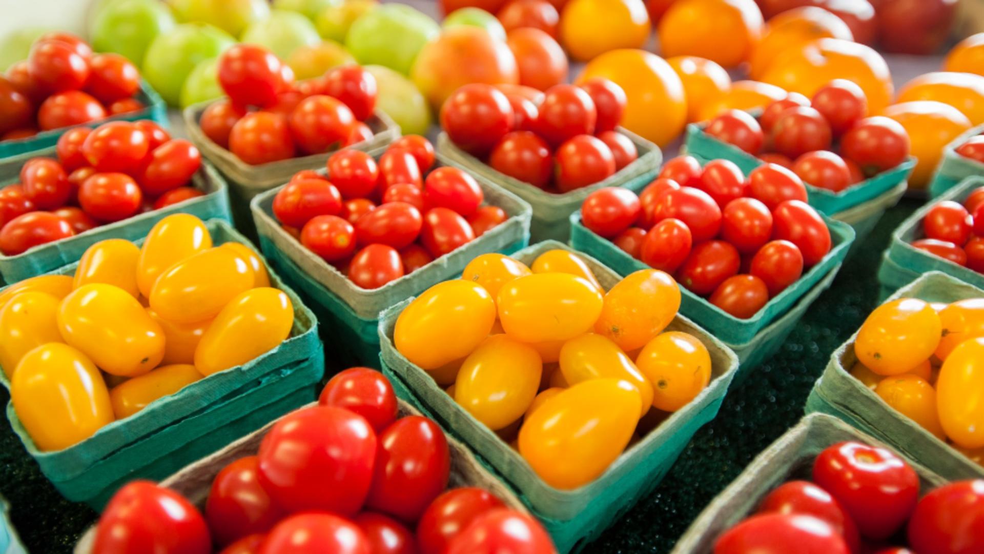 Tomate galbene sau roșii: ce alegi la piață? Vezi care sunt mai sănătoase/ Profimedia