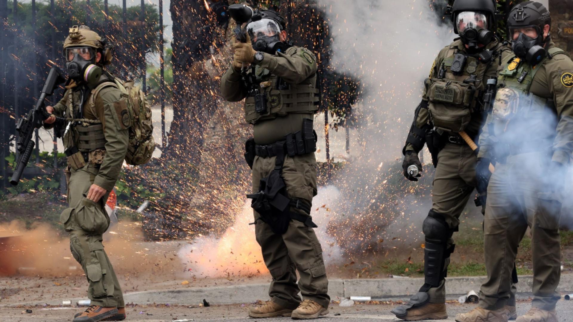 Proteste violente în Los Angeles, provocate de Legea migrației / Foto: Profi Media