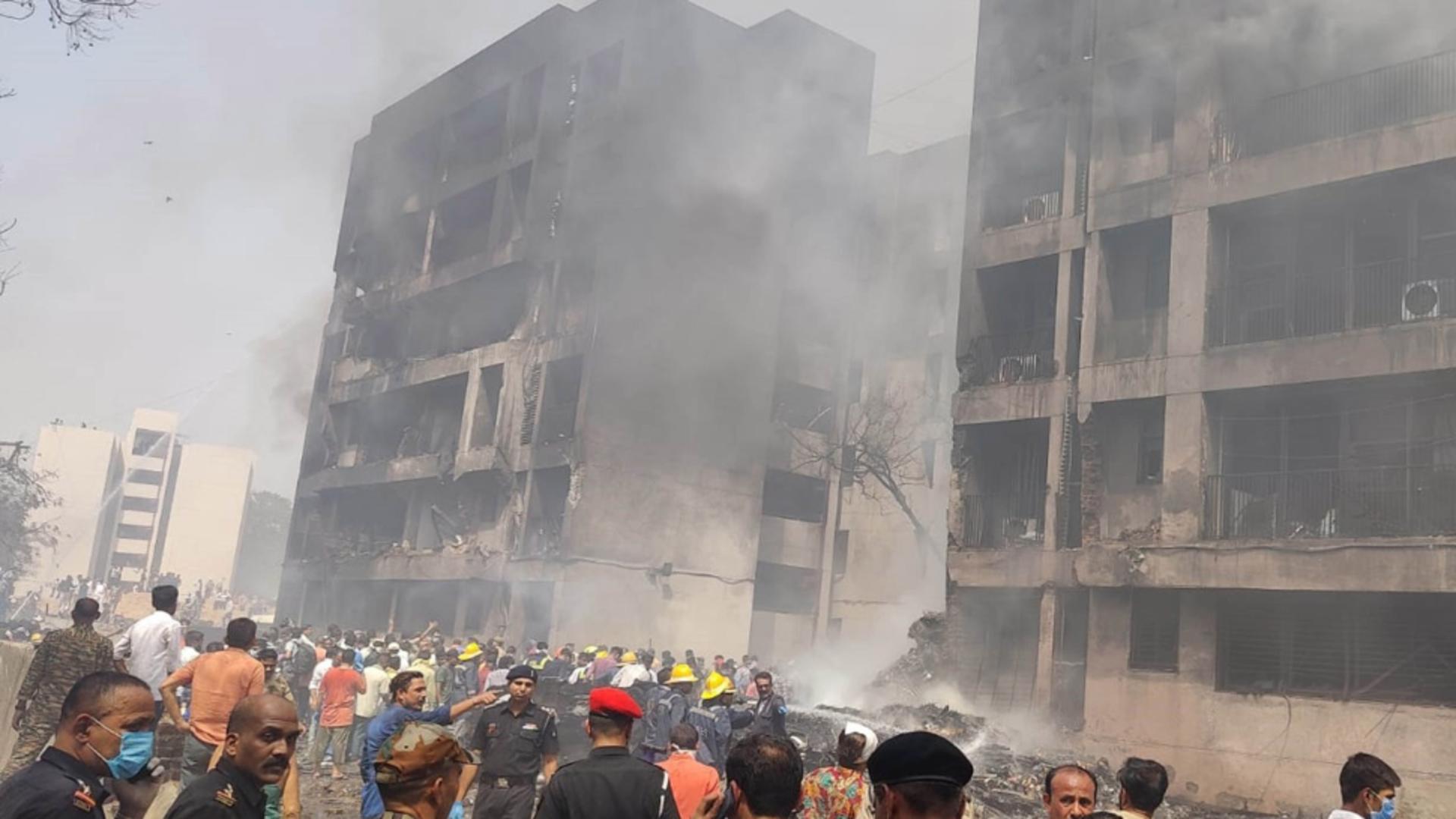 Potrivit autorităților, au murit și zeci de oameni aflați la sol (Profimedia)